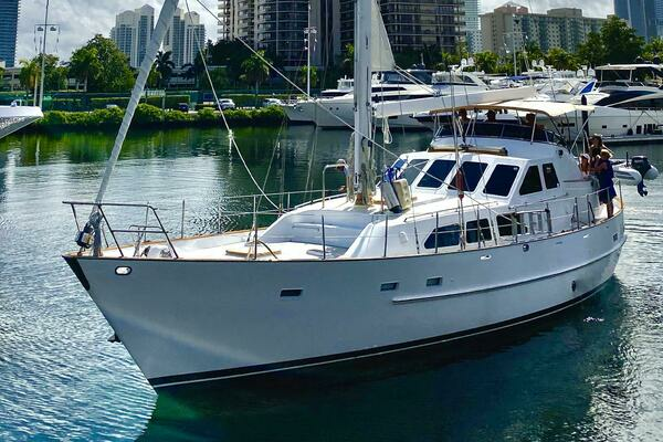 1990 Cheoy Lee Motorsailer