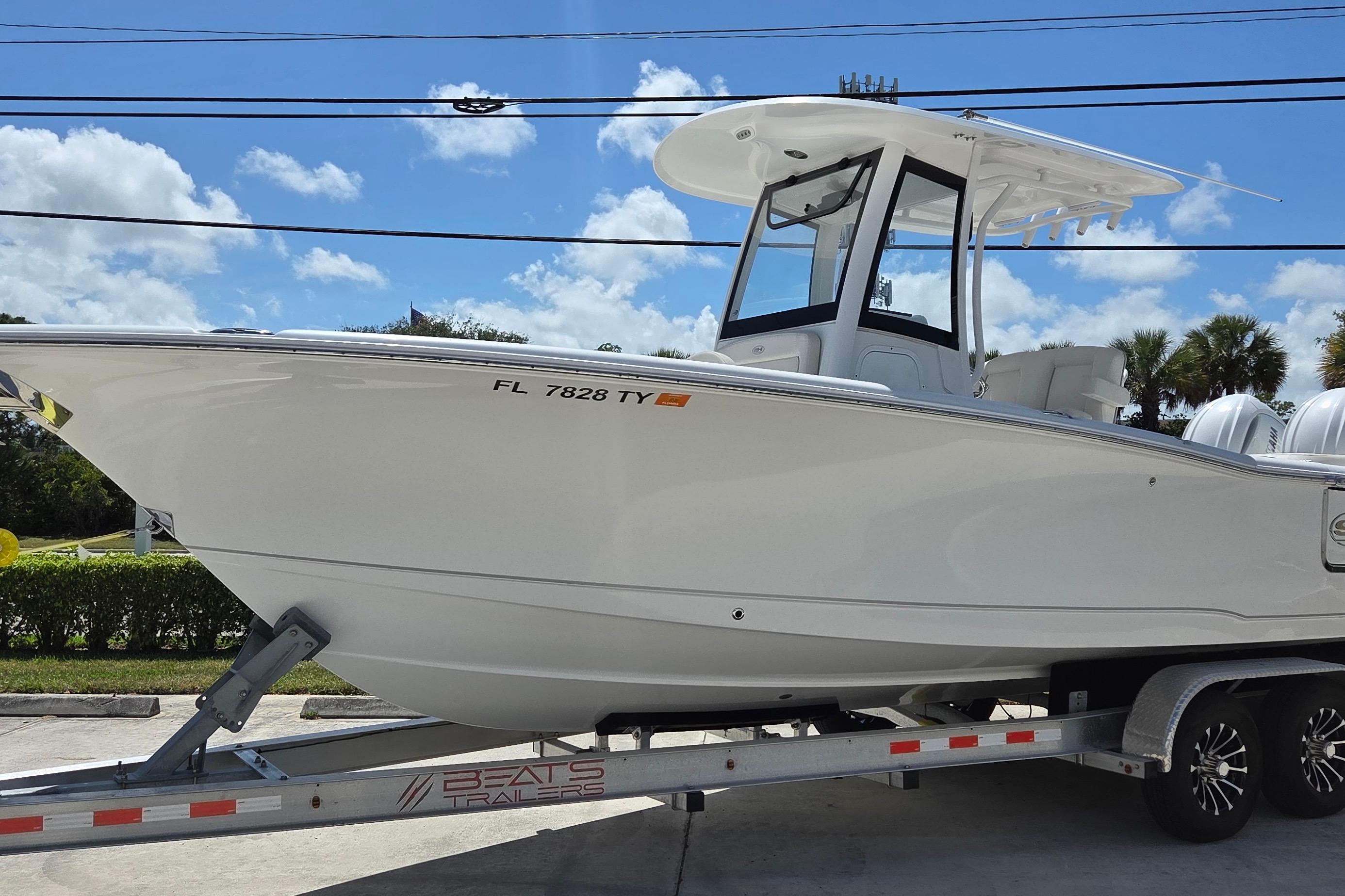 2025 Sea Hunt Ultra 265 SE