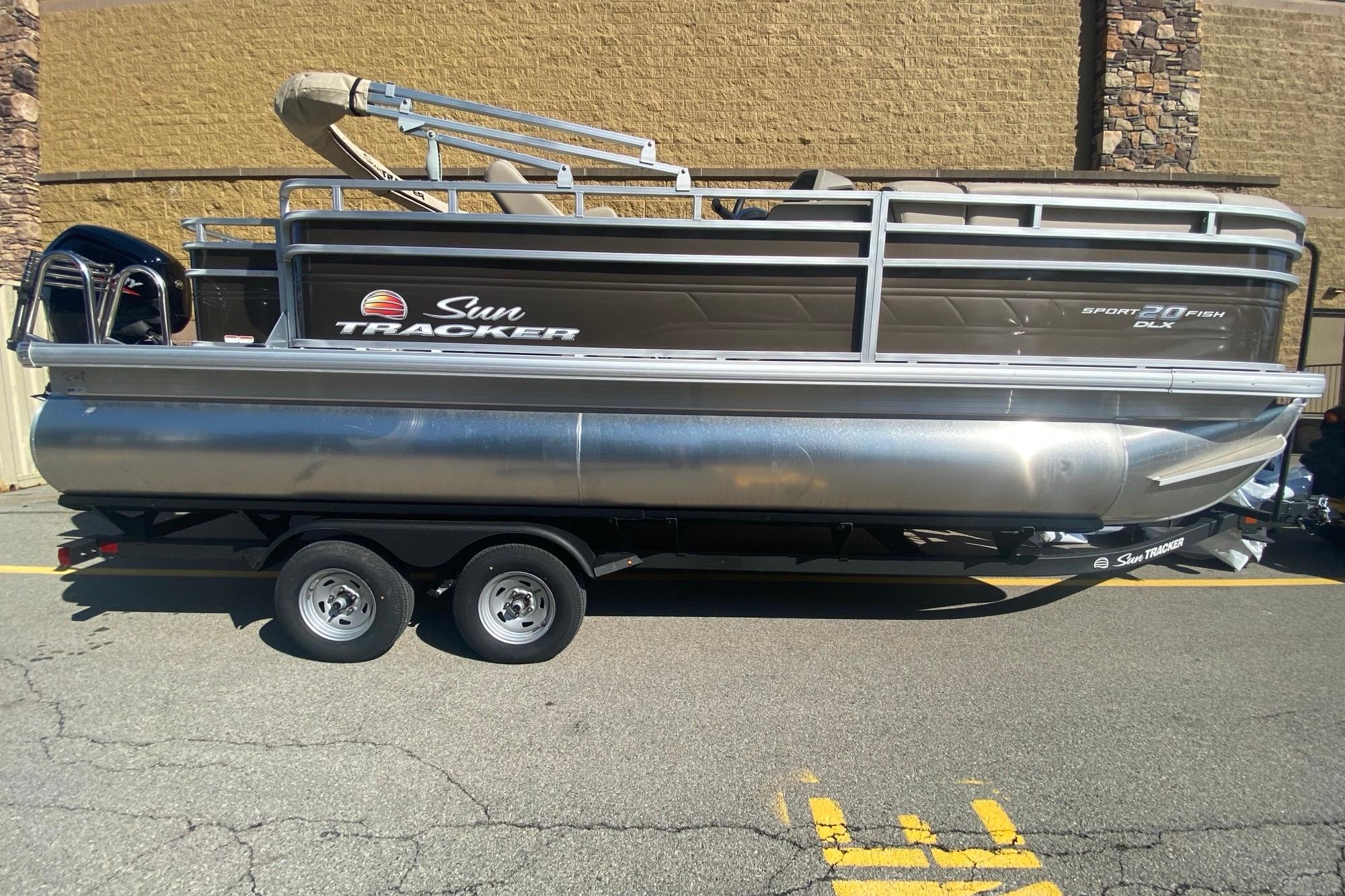 2025 Sun Tracker SportFish 20 DLX