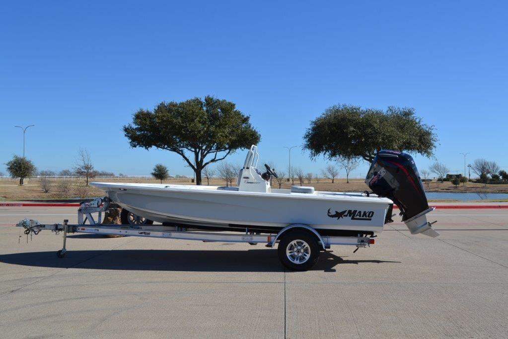 2026 Mako 18 Pro Skiff