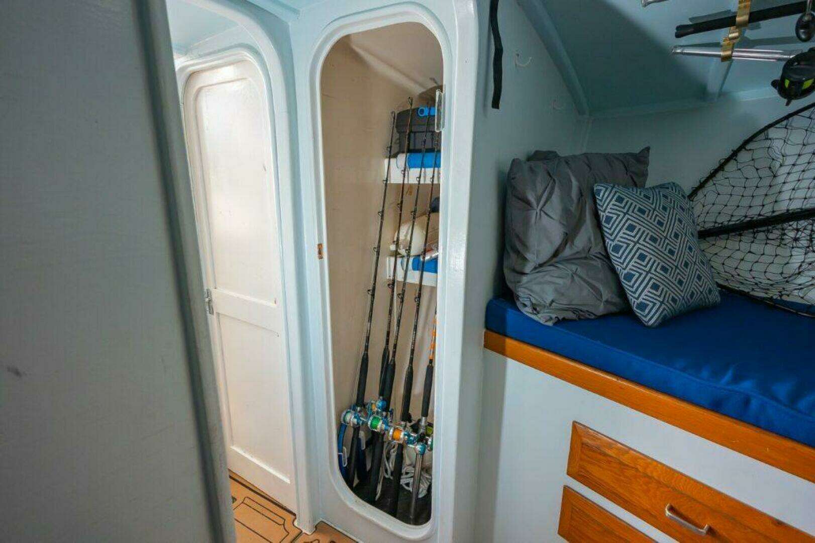 1987 Custom Carolina Island Boatworks 34 Express - Image 28