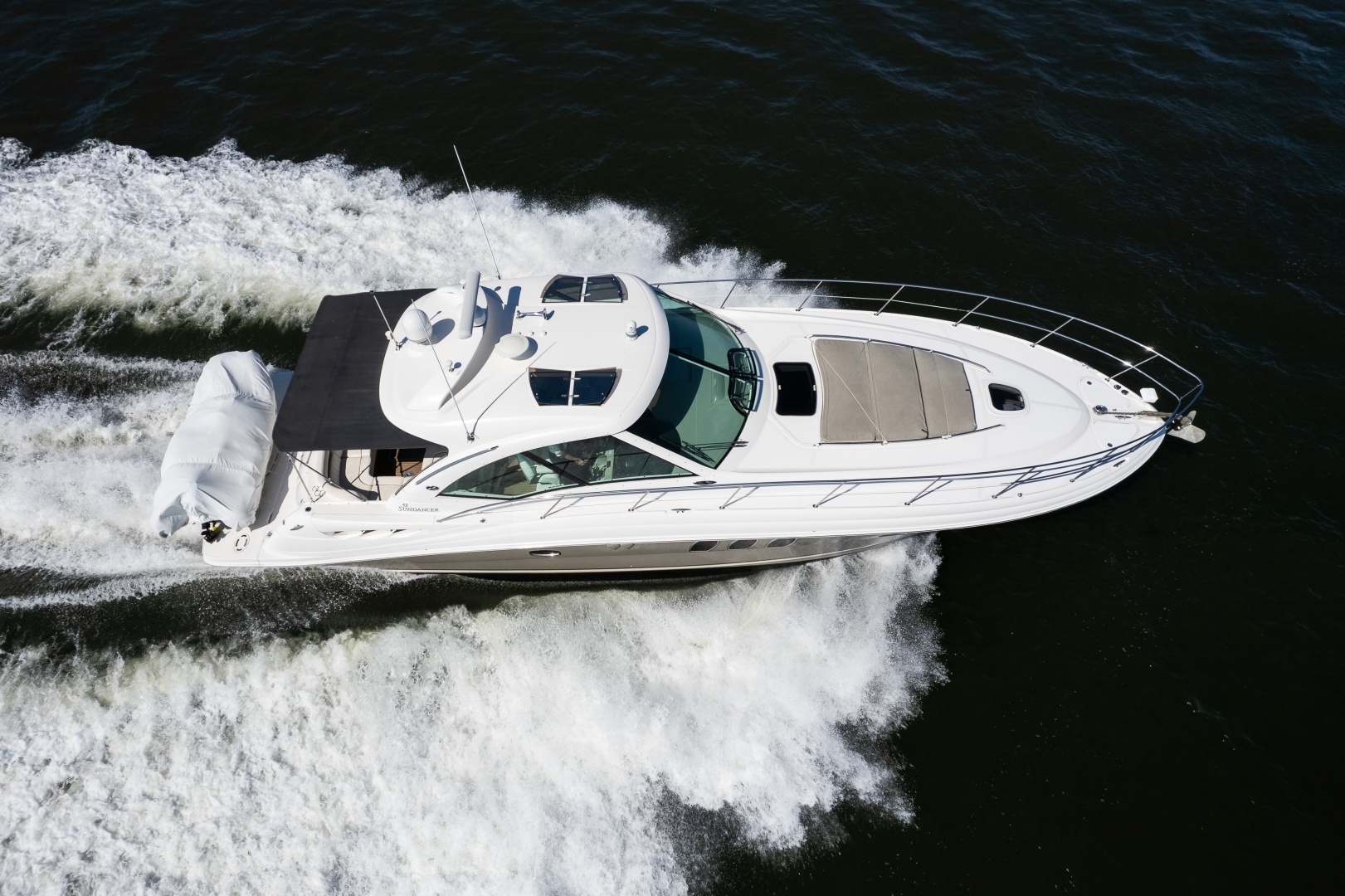 2005 Sea Ray 480 Motor Yacht - Image 5