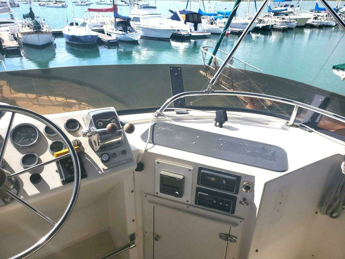 1985 Californian 5239 Cockpit Motor Yacht - Image 34