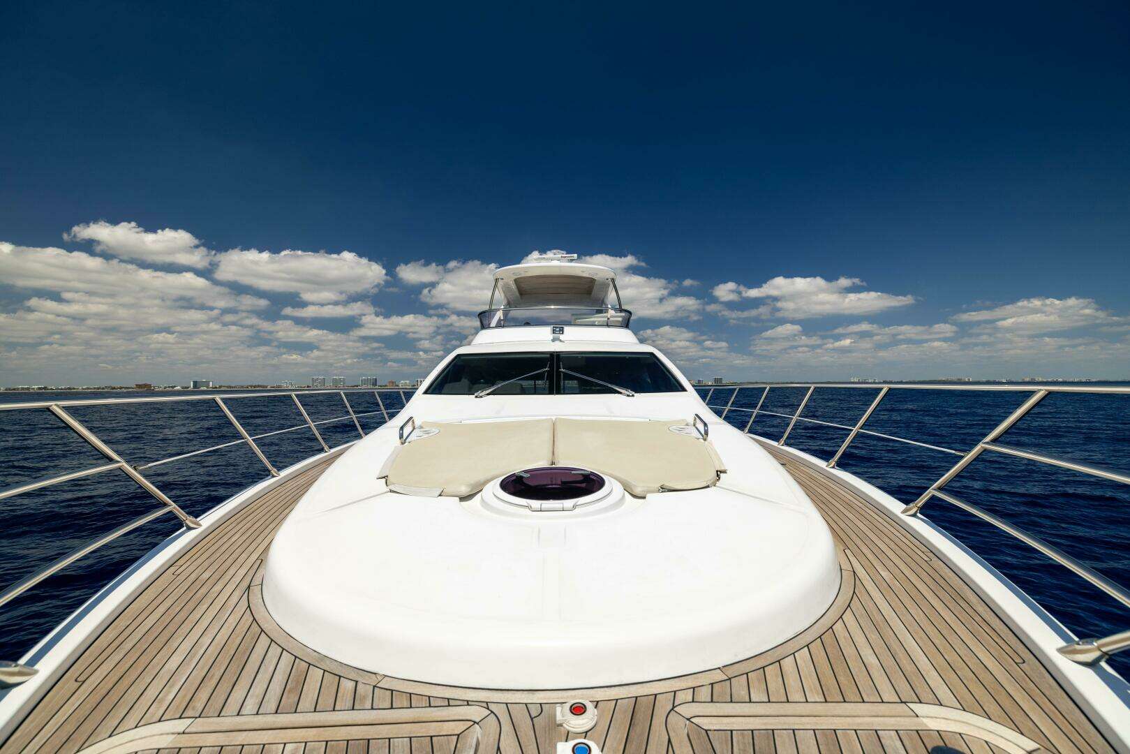 2015 Azimut 64 Flybridge - Image 42