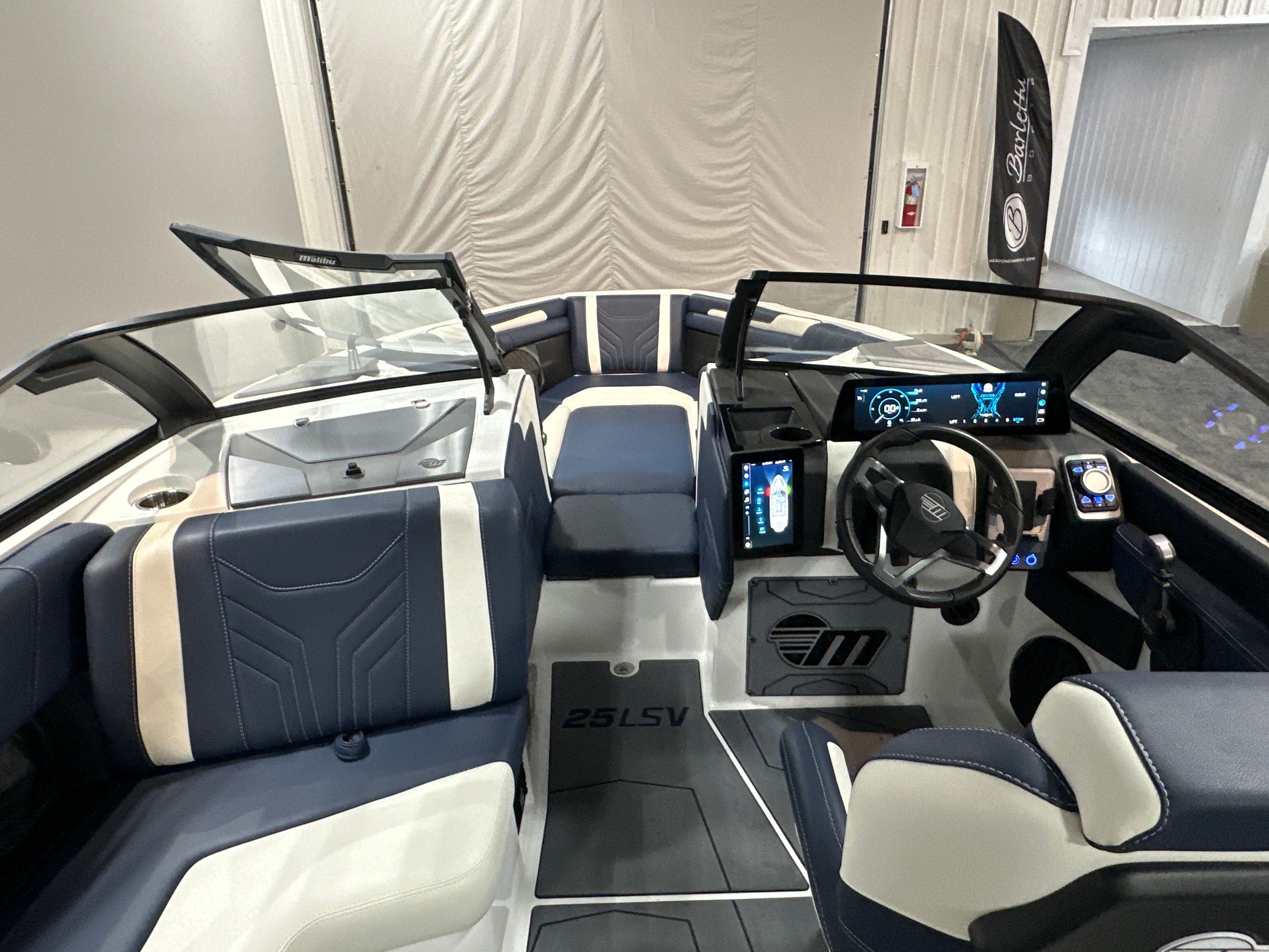 2025 Malibu Wakesetter 25 LSV - 14