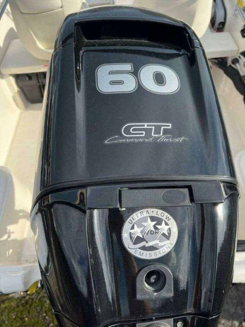 2018 Boston Whaler 150 Super Sport - Image 10