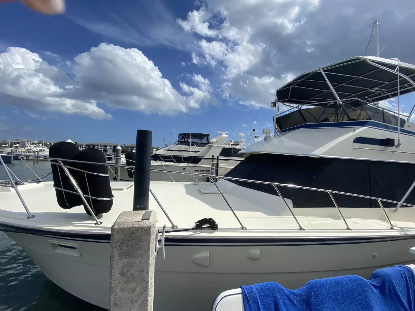 1986 Hatteras Sport Fish Convertible - Image 3