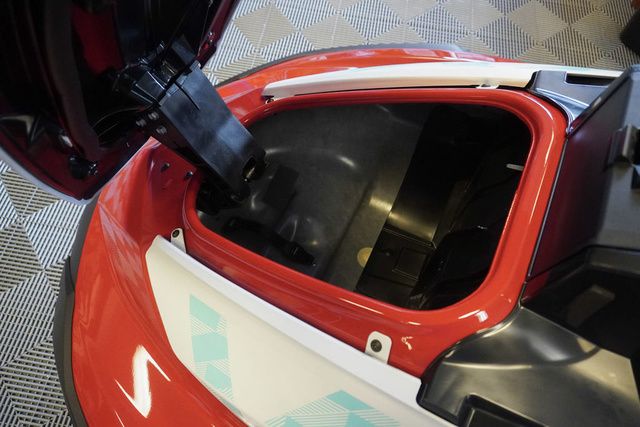 2025 Yamaha WaveRunner VX® Limited - 11