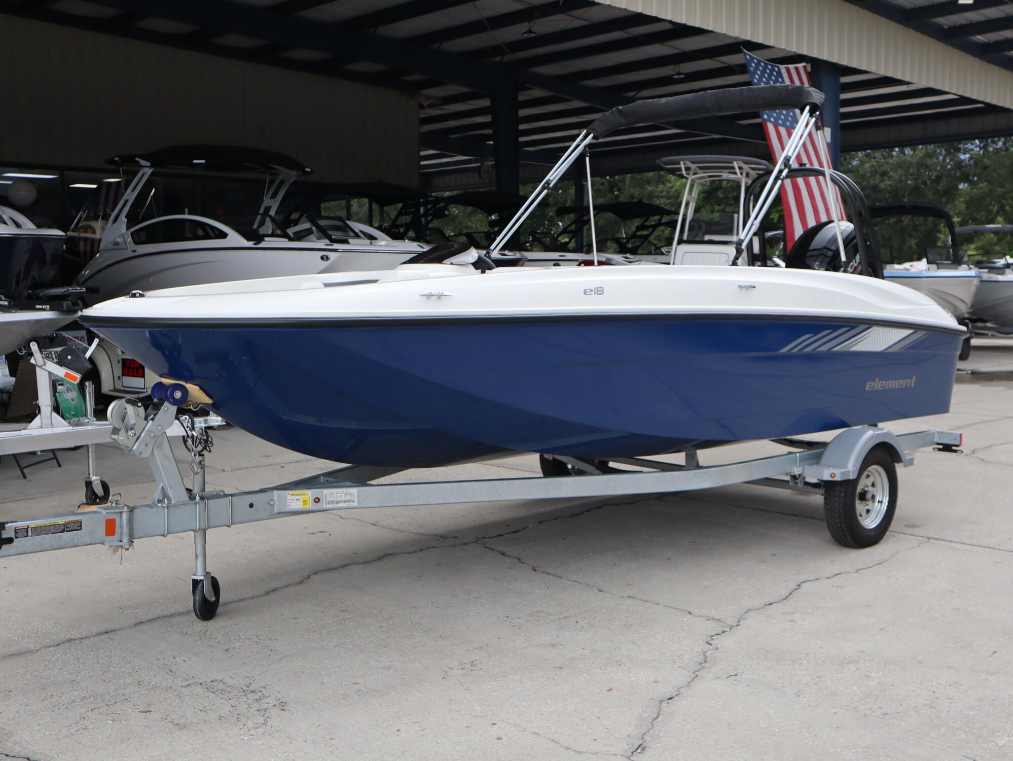 2026 Bayliner E18 LIMITED EDITION - 6