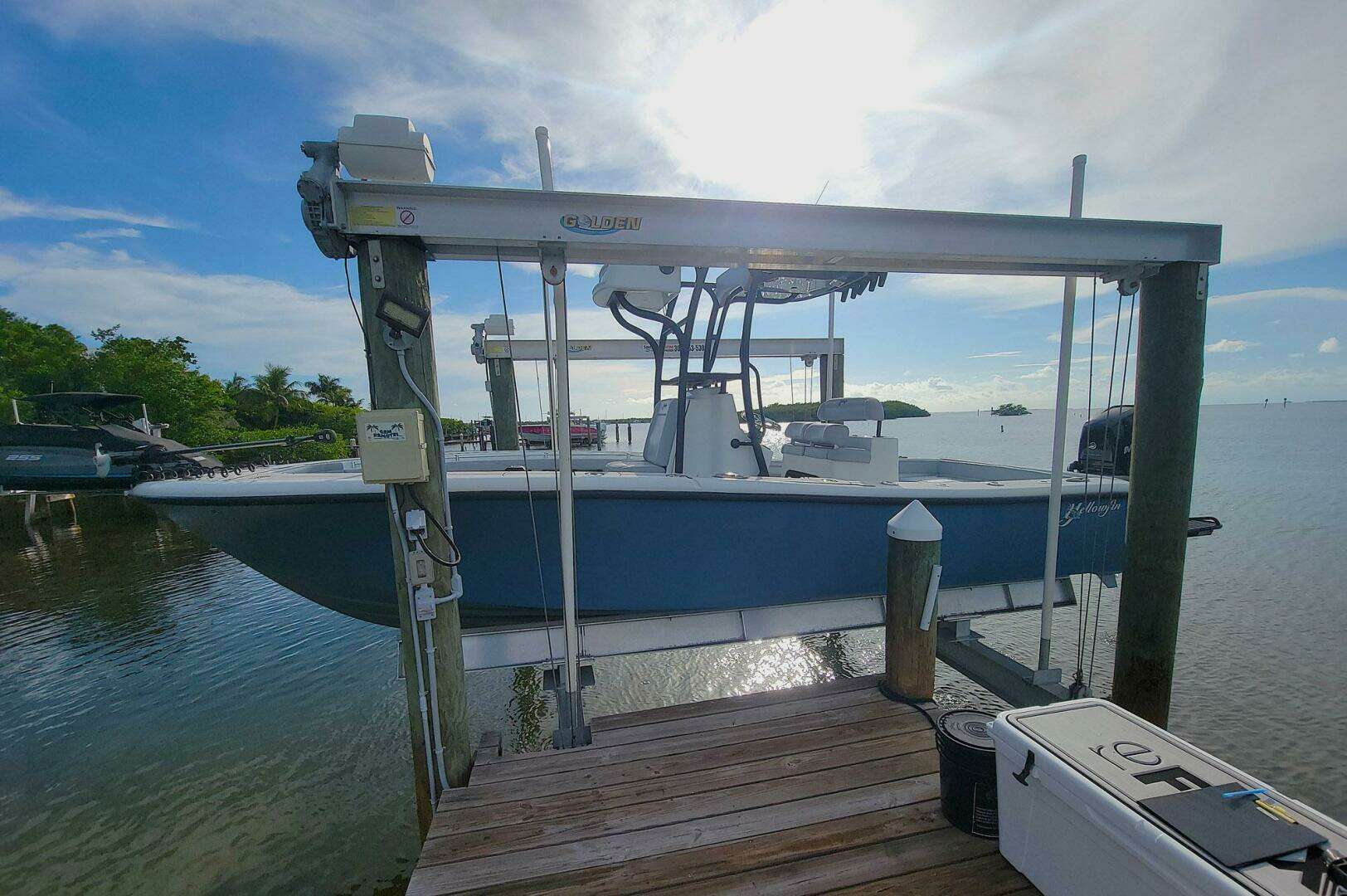 2021 Yellowfin 26 Hybrid - Image 14