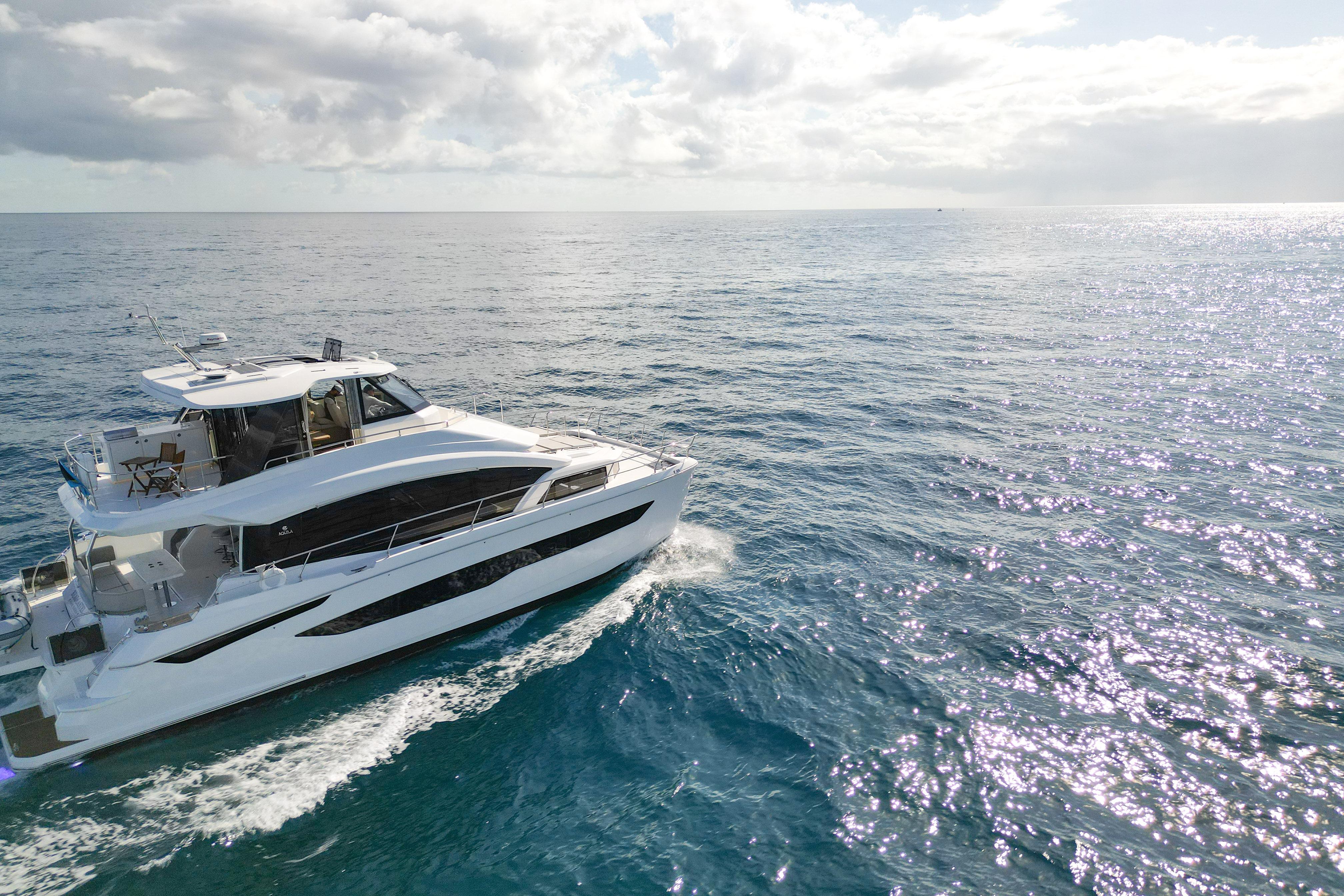 2025 Aquila 54 Yacht