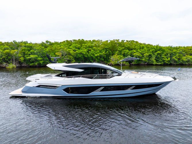 2026 Sunseeker Predator 75