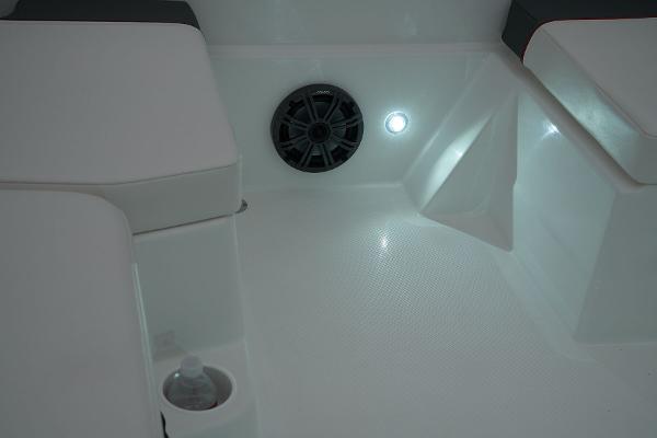 2025 Tahoe T18 - 33
