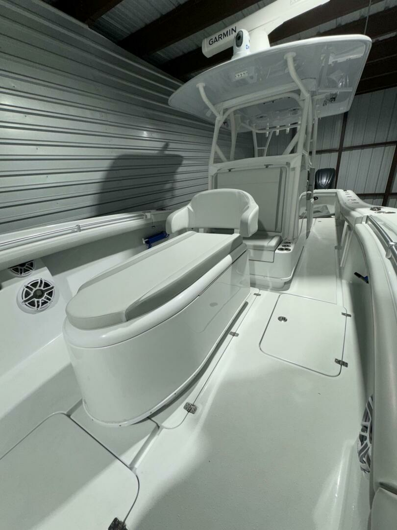 2024 Yellowfin 36 - Image 13