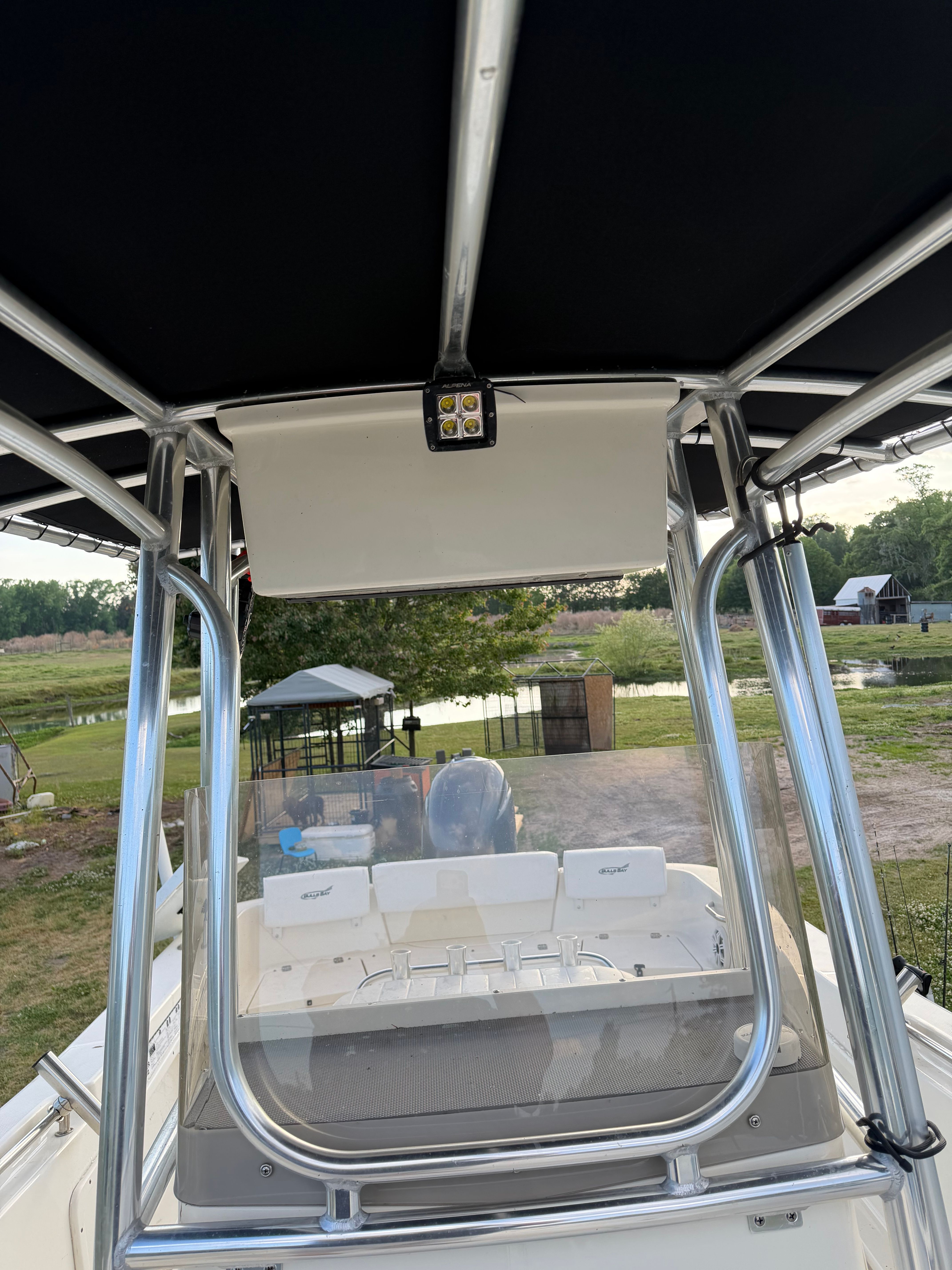 2017 Bulls Bay 230 Center Console - 7