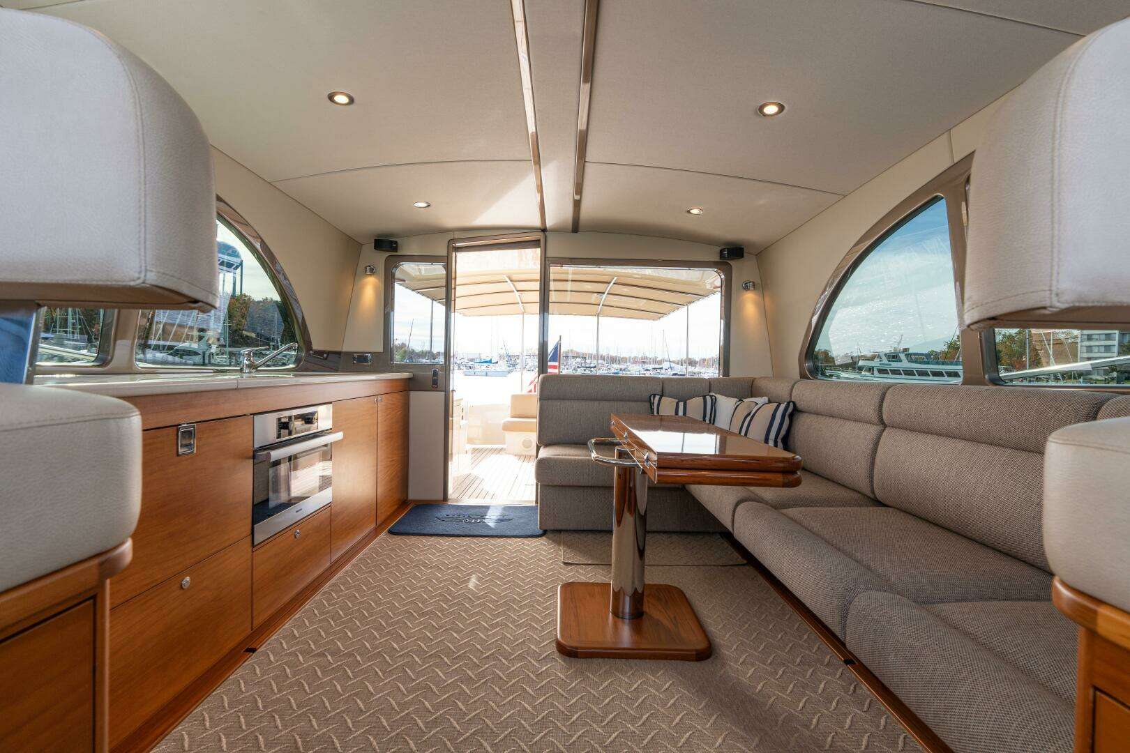 2016 Palm Beach Motor Yachts PB50 - Image 25