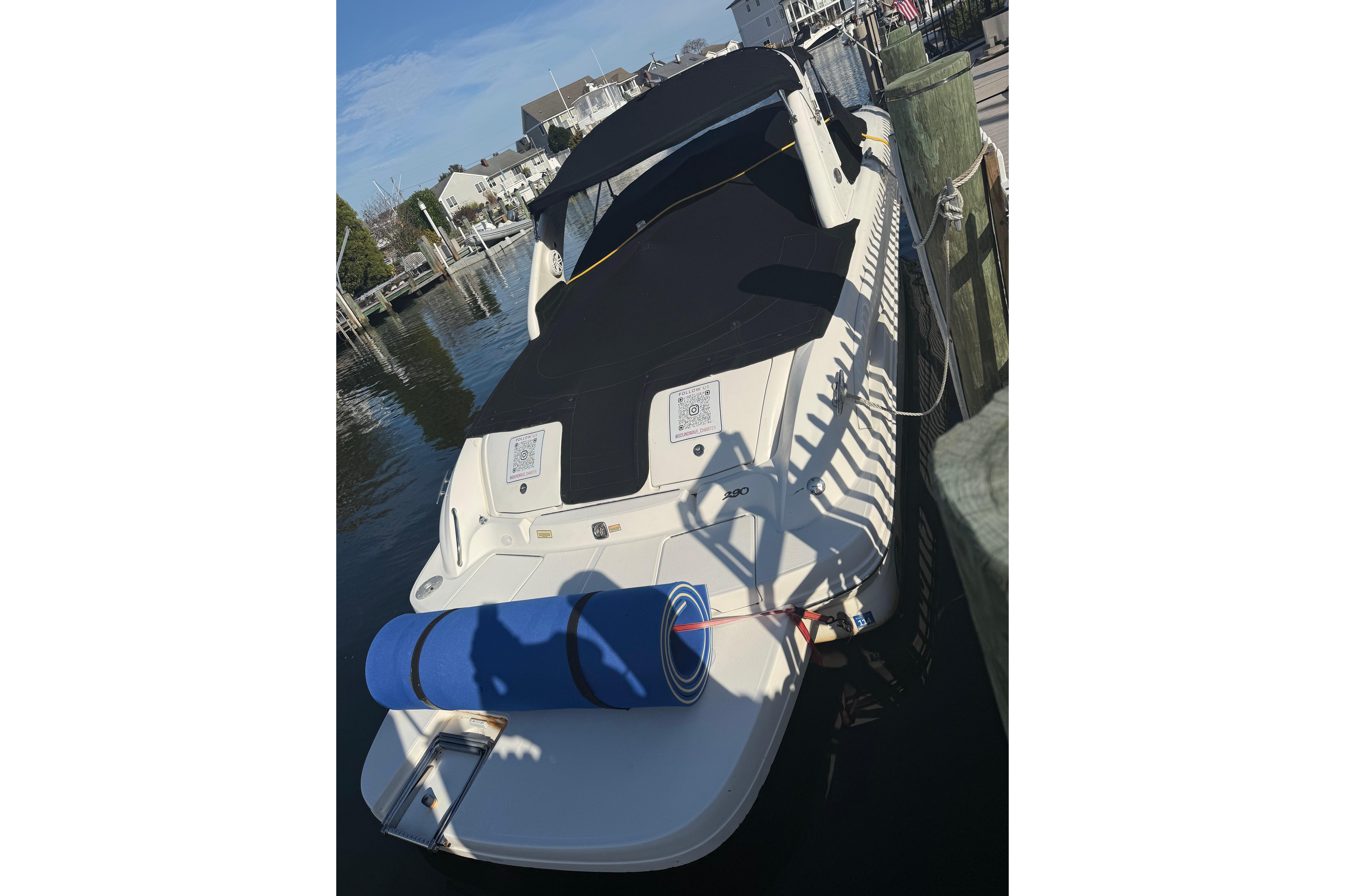 2005 Sea Ray 290 SLX
