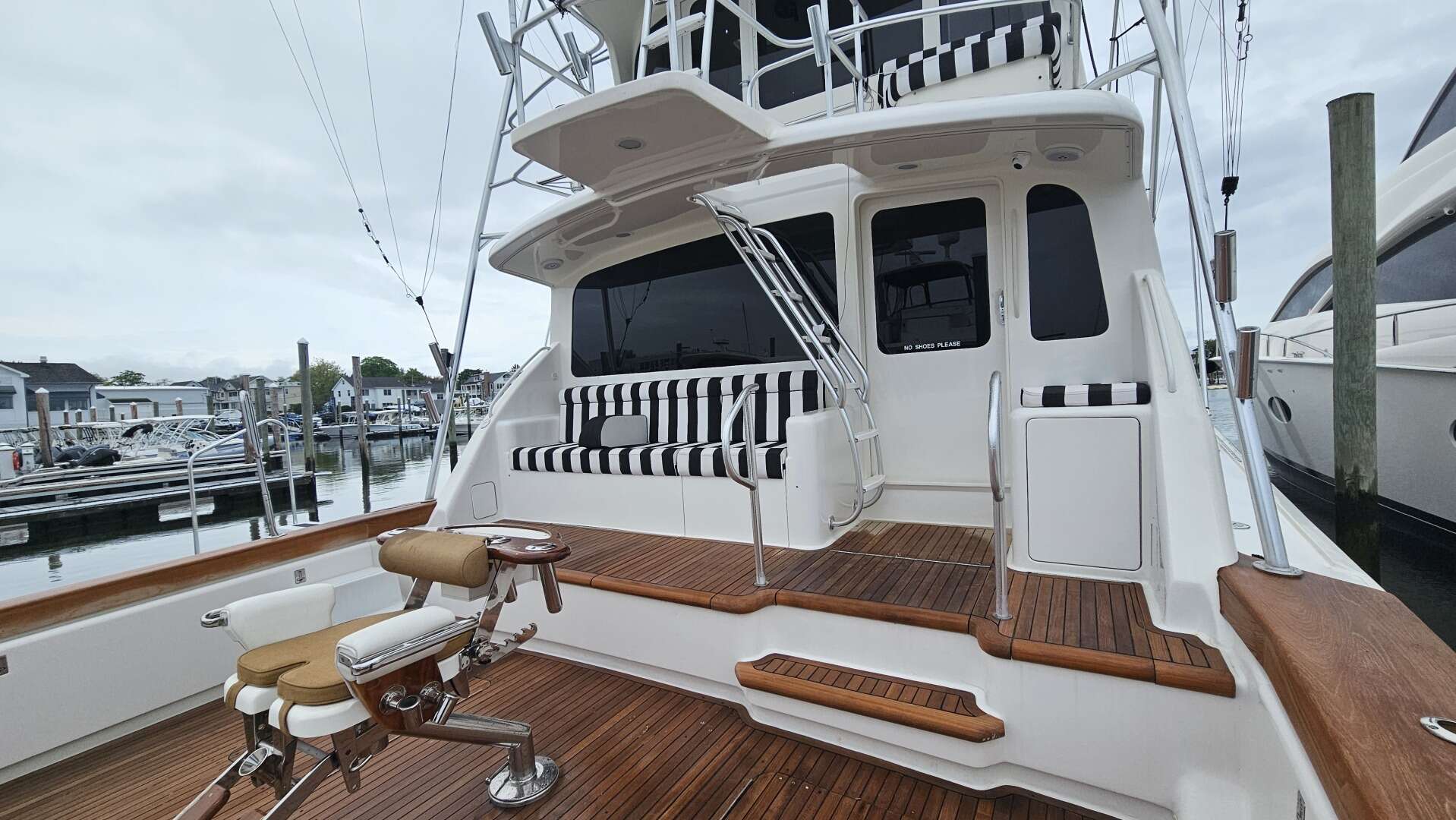 2000 Ocean Yachts 70 SUPER SPORT - Image 12