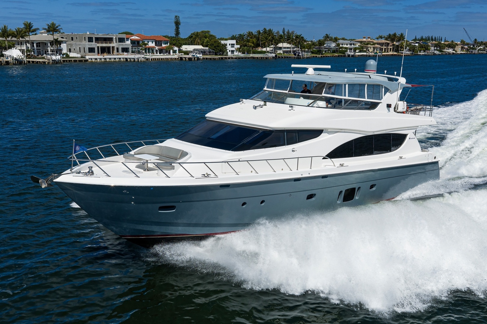 2013 Hatteras 80 Motor Yacht - Image 83