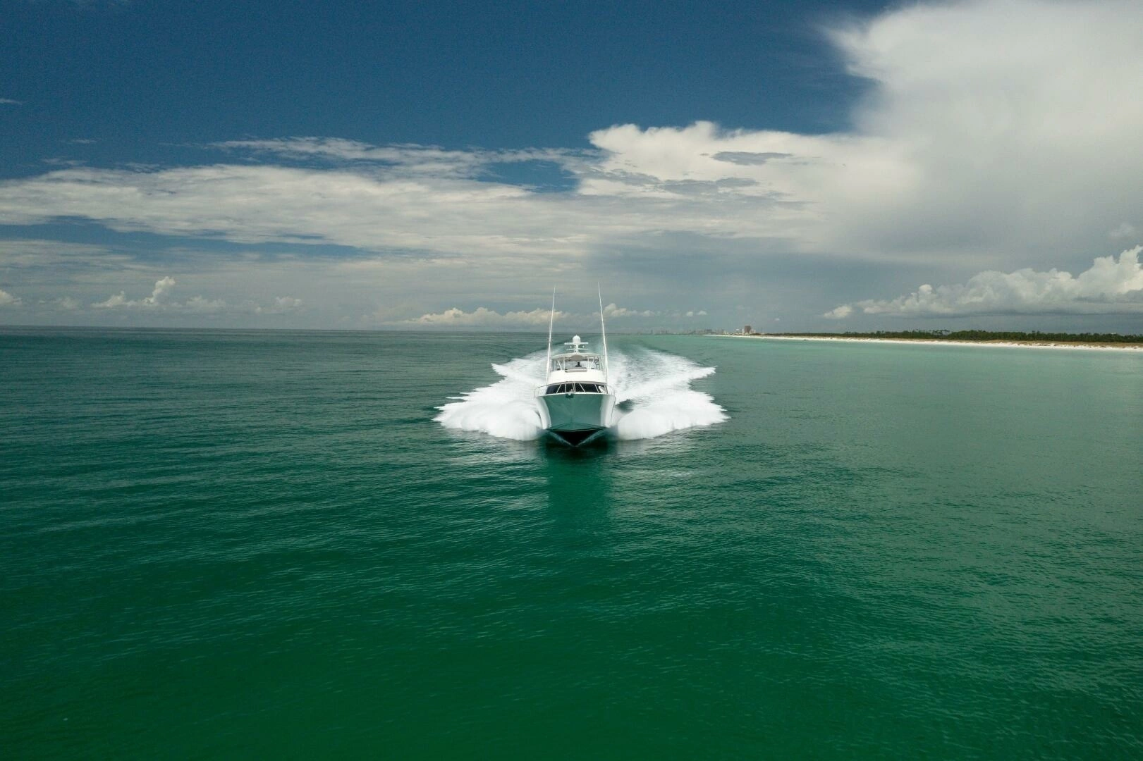 2015 Viking 70 Convertible - Image 43