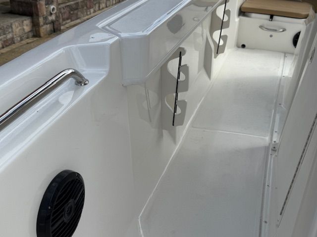 2026 Bayliner Trophy T22CC - 23