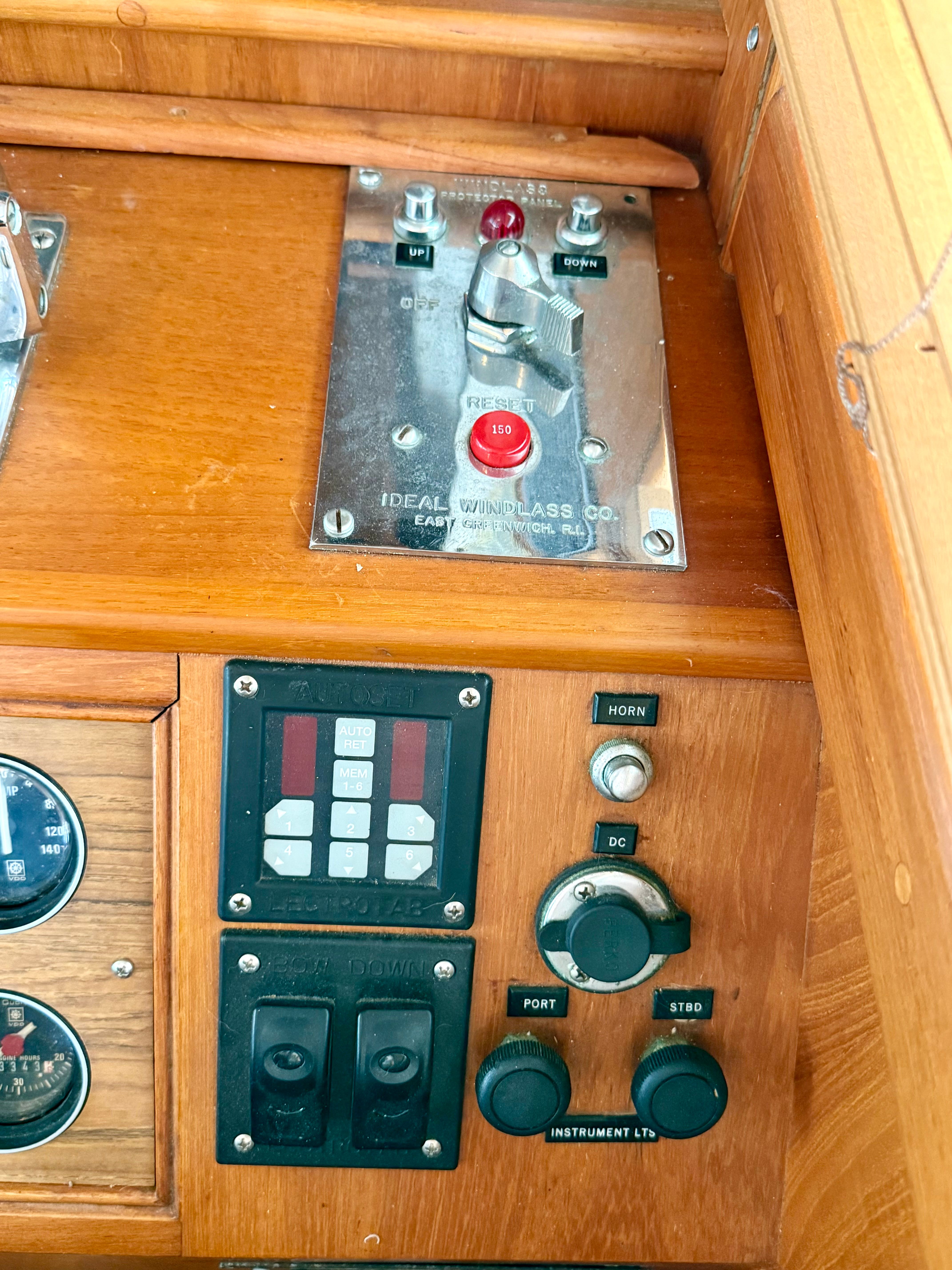 1994 Grand Banks 49 Trawler - 42