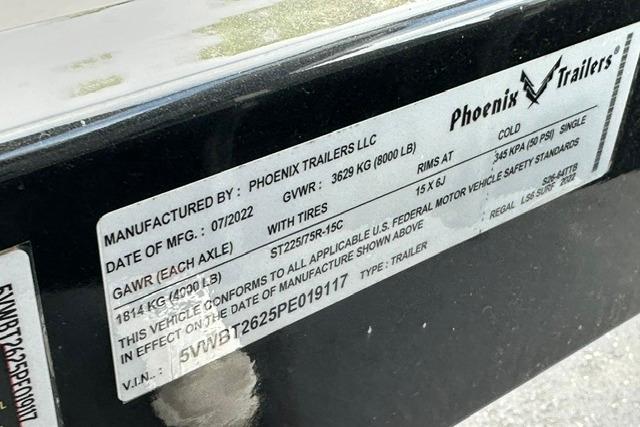 2020 Regal LS6 Surf trailer label by Phoenix Trailers, showing specifications and compliance details.
