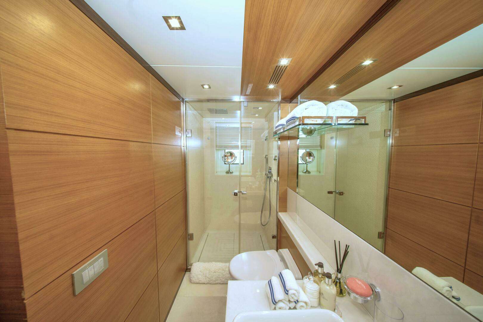 2015 Benetti Benetti Tradition Supreme 108 - Image 17