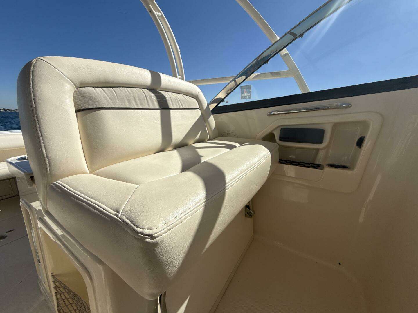 2016 Grady-White 307 Freedom - Image 16