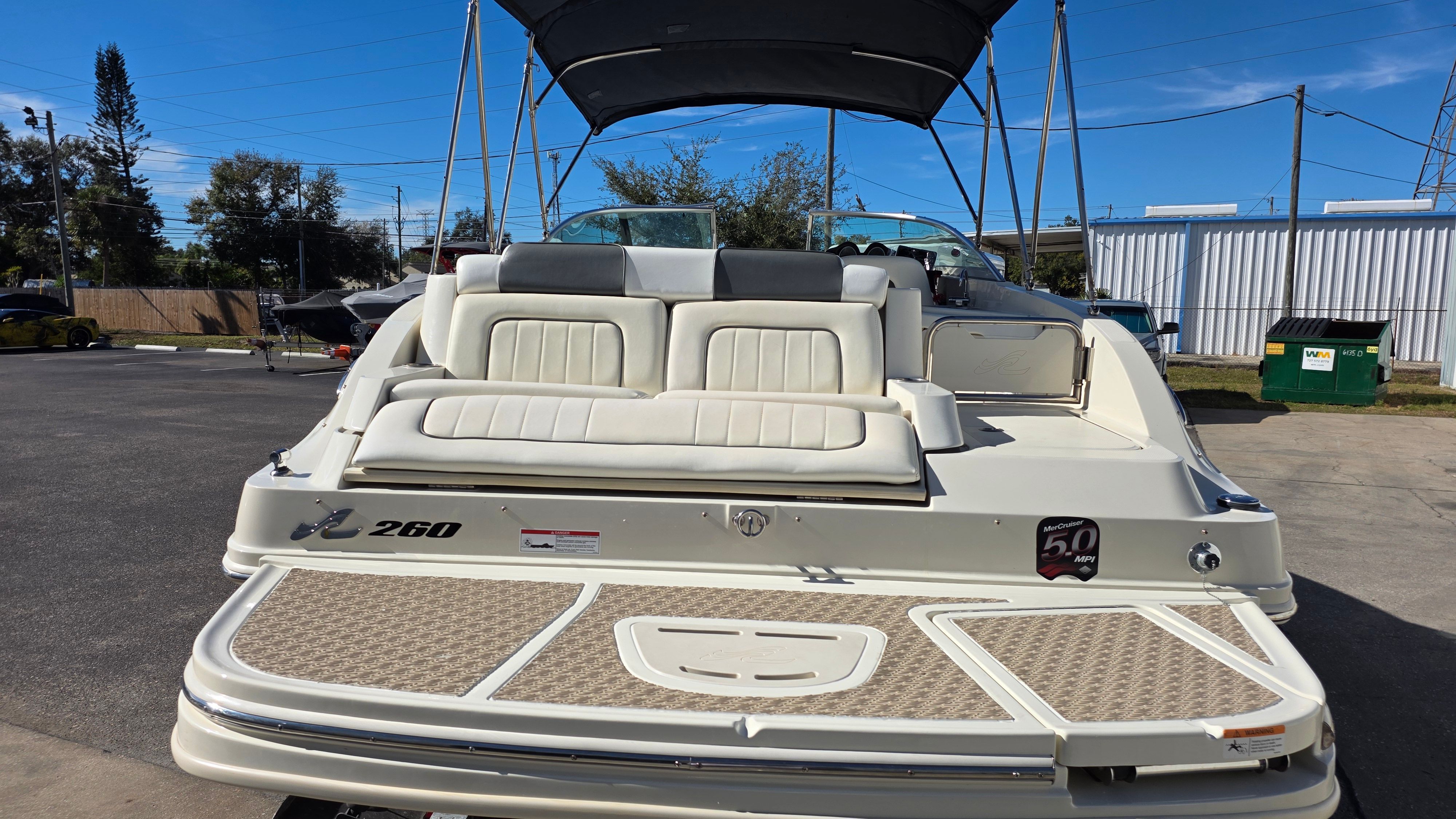 2010 Sea Ray 260 Sundeck - 9