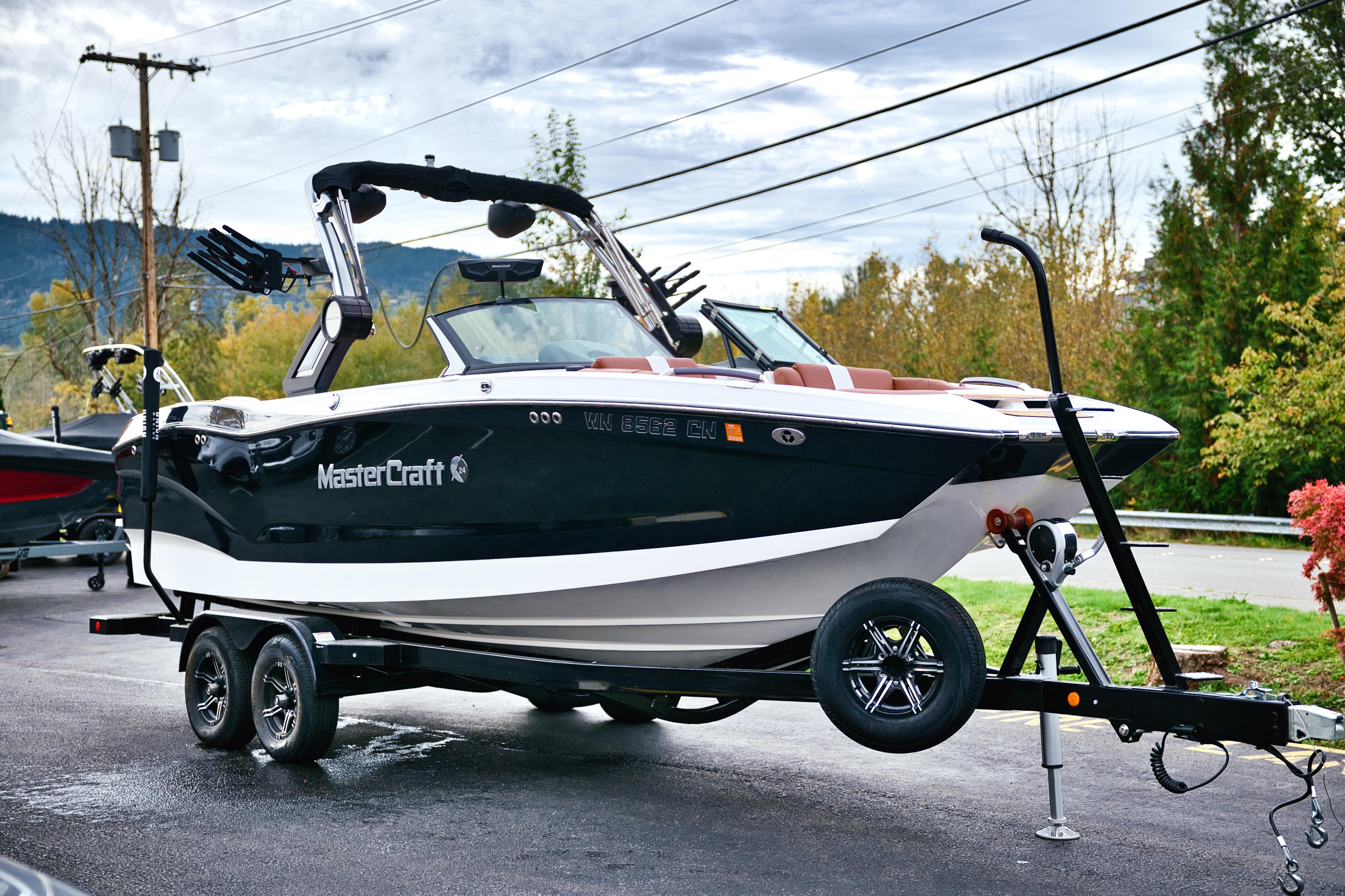 2022 MasterCraft X24