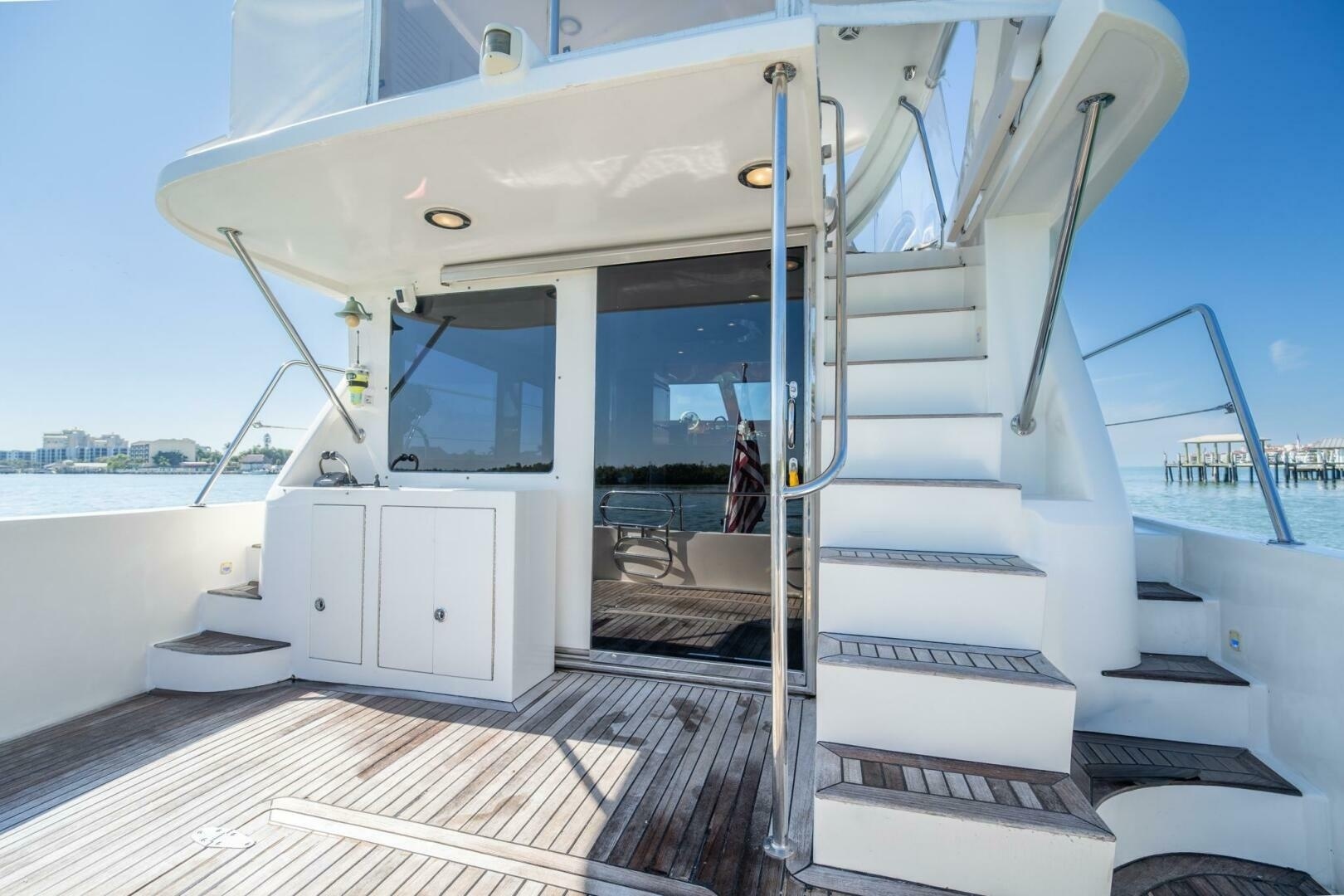 2007 Ocean Alexander 52 Sedan - Image 15
