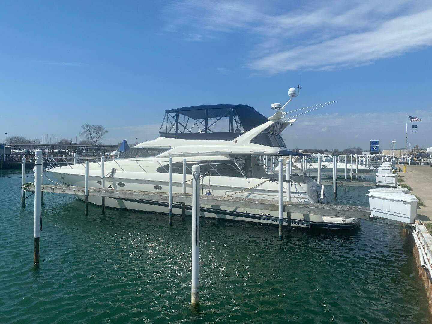 1998 Sunseeker 62 Manhattan - Image 2