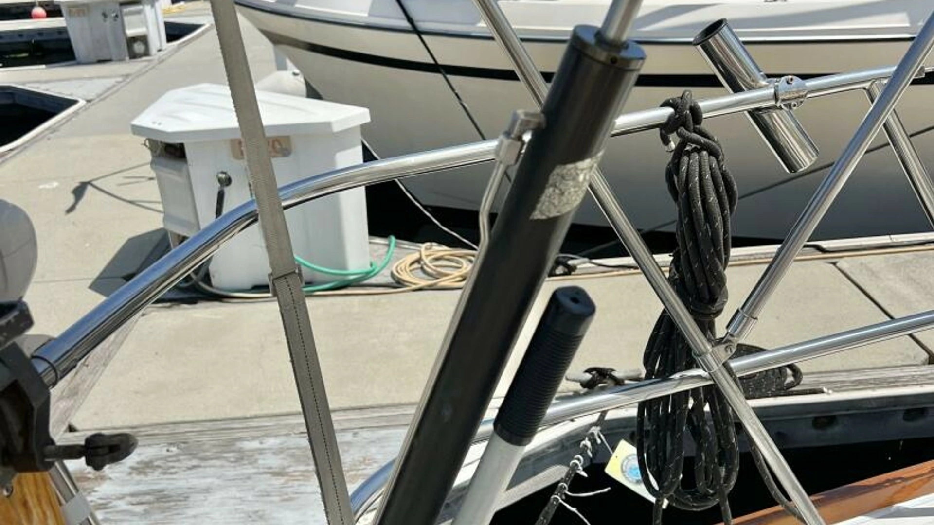 1999 Sabre 402 Sail - Image 41
