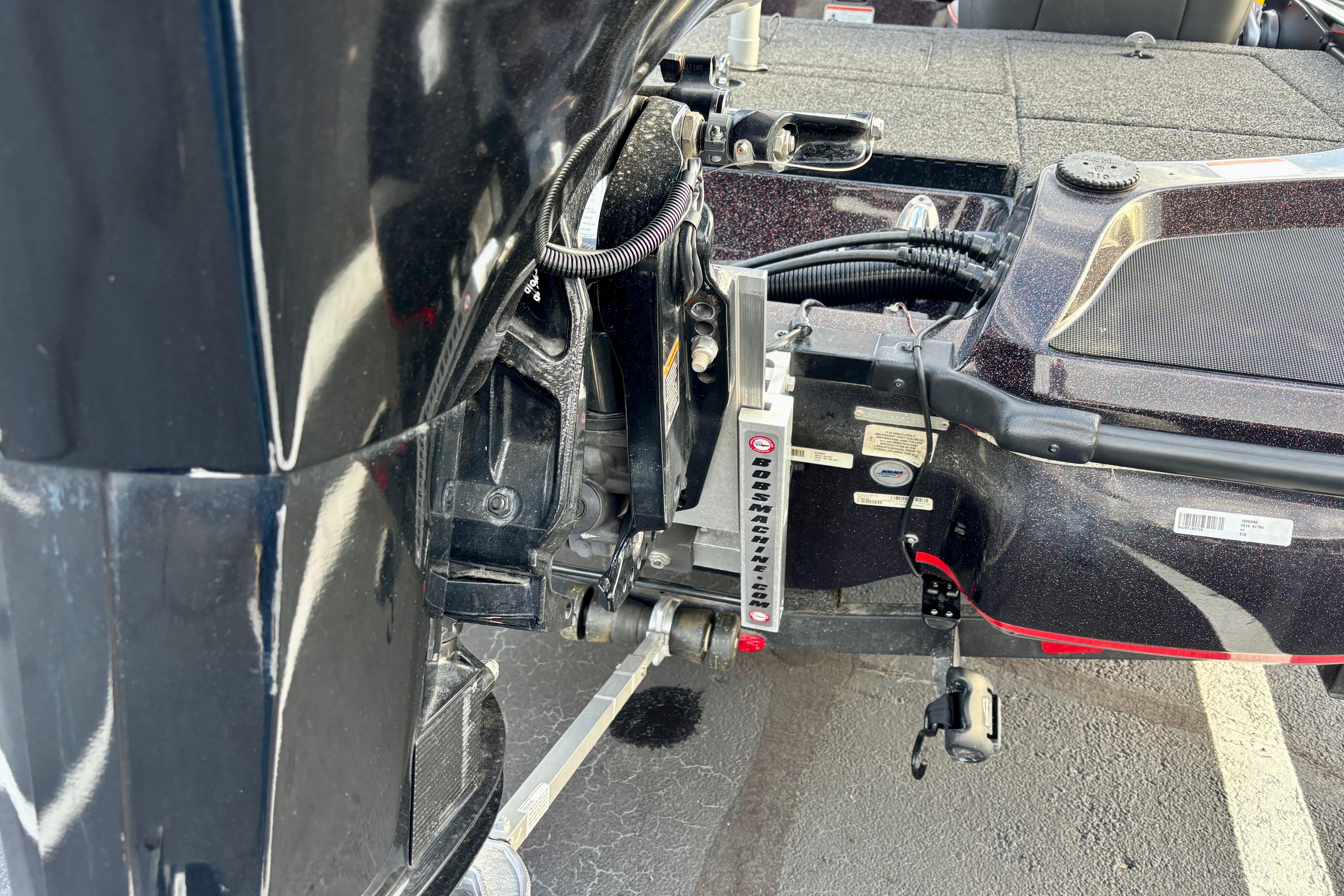 Close-up of a 2018 Nitro Z18 boat engine mount and transom details.