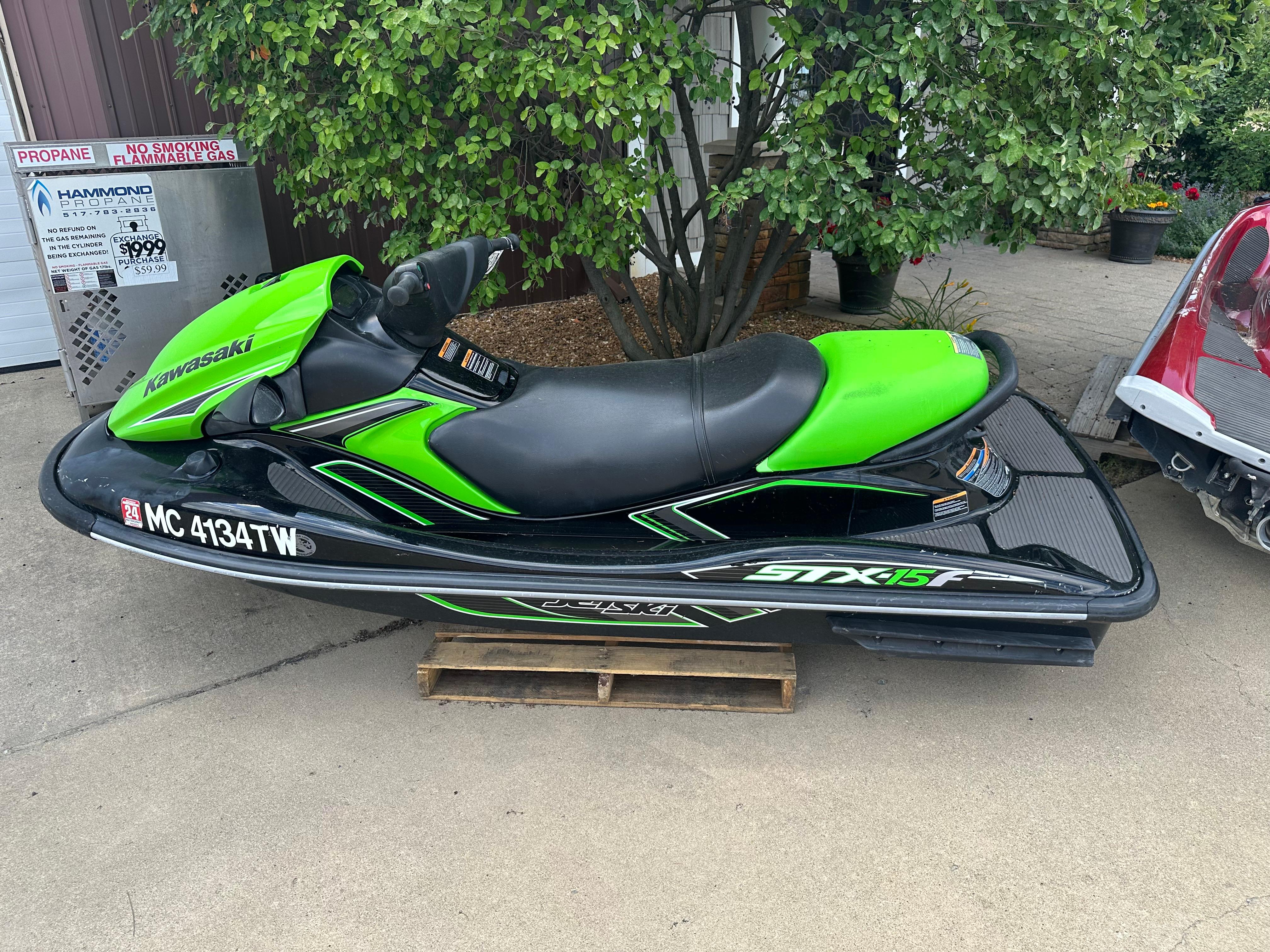 2015 Kawasaki Stx15f