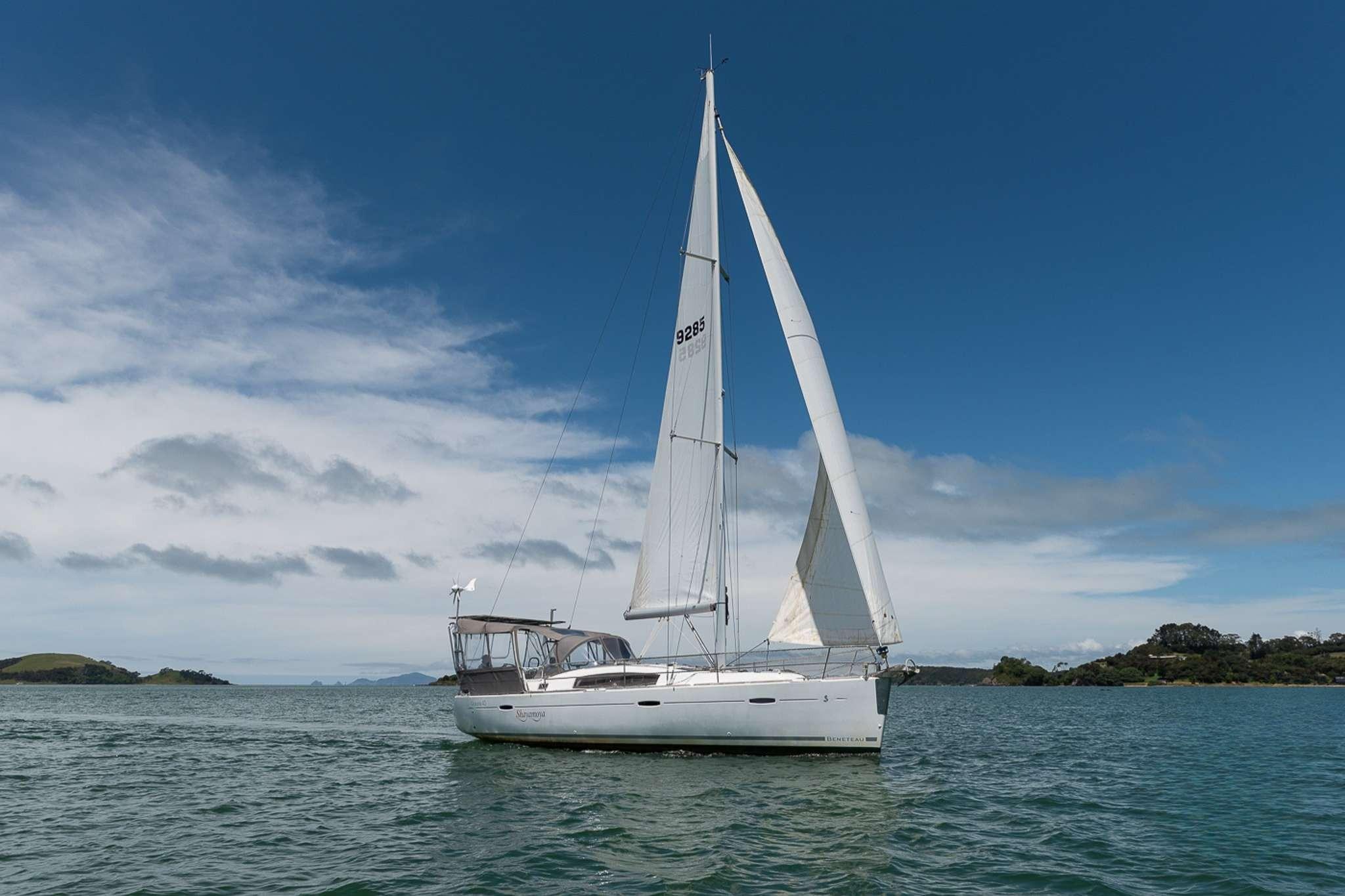 2011 Beneteau Oceanis 40