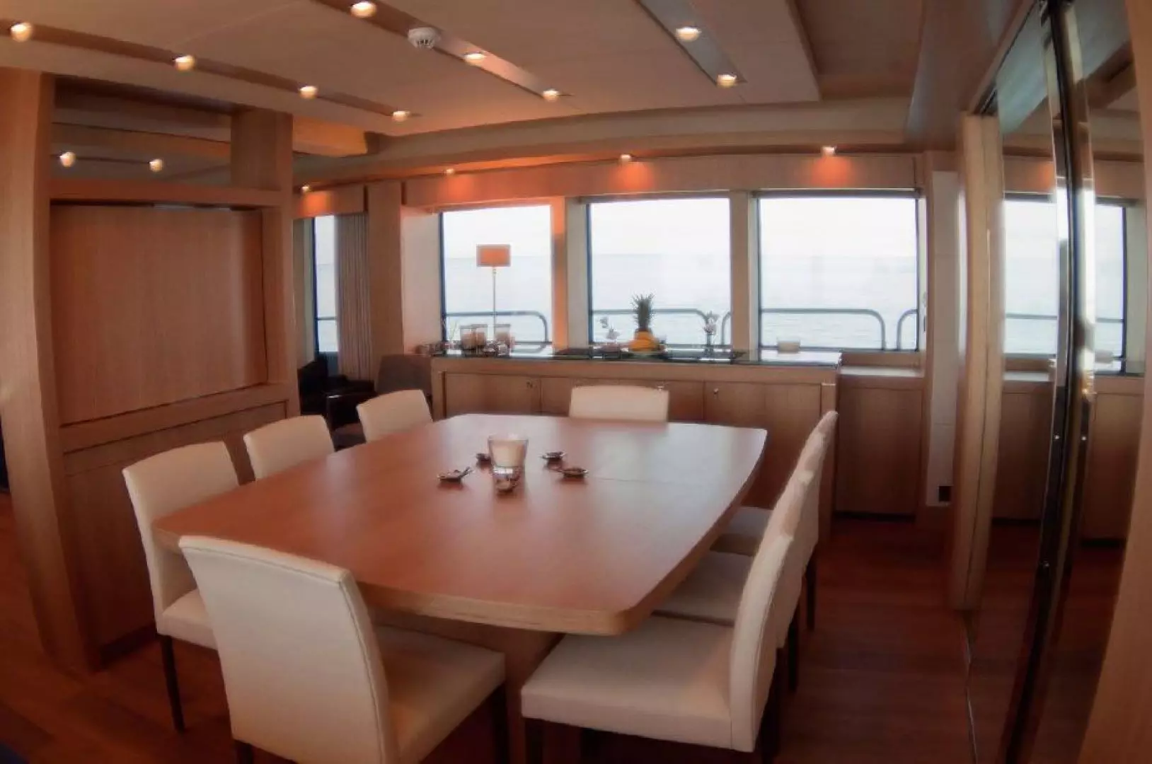 2011 Sunseeker Yacht - Image 37
