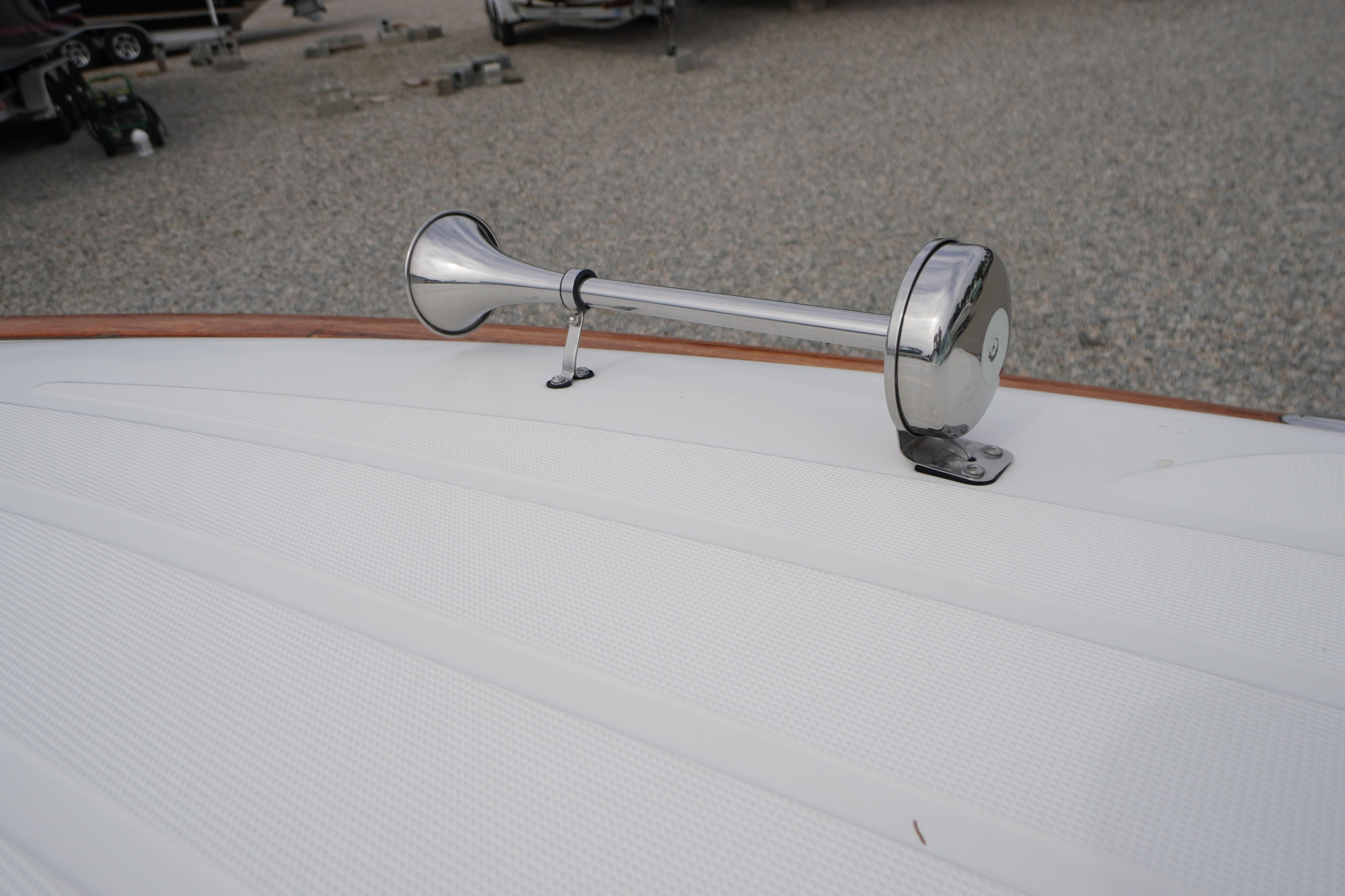 2005 Chris Craft Speedster Heritage boat horn on white deck, close-up view.