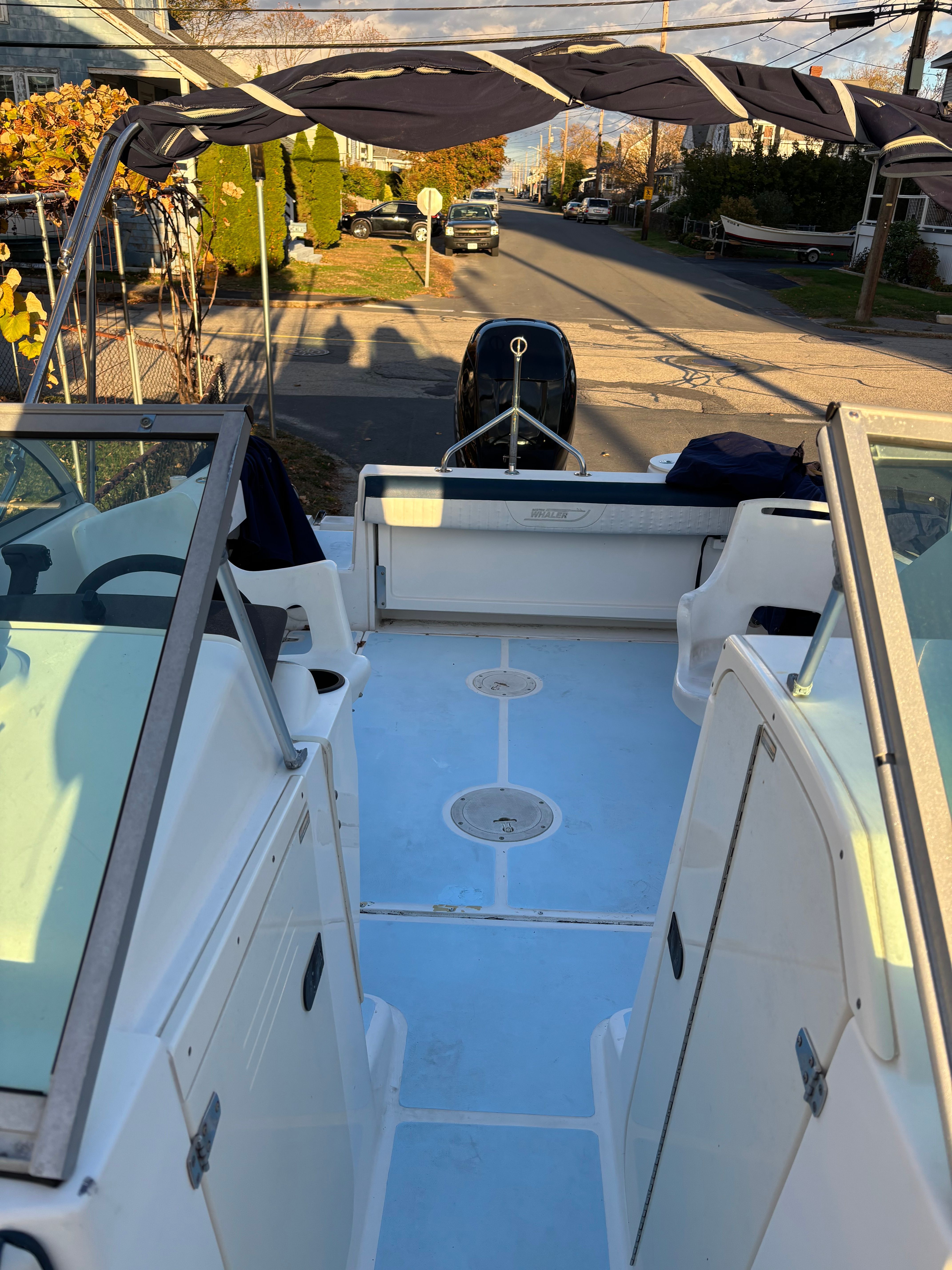 2005 Boston Whaler 210 Ventura - 16