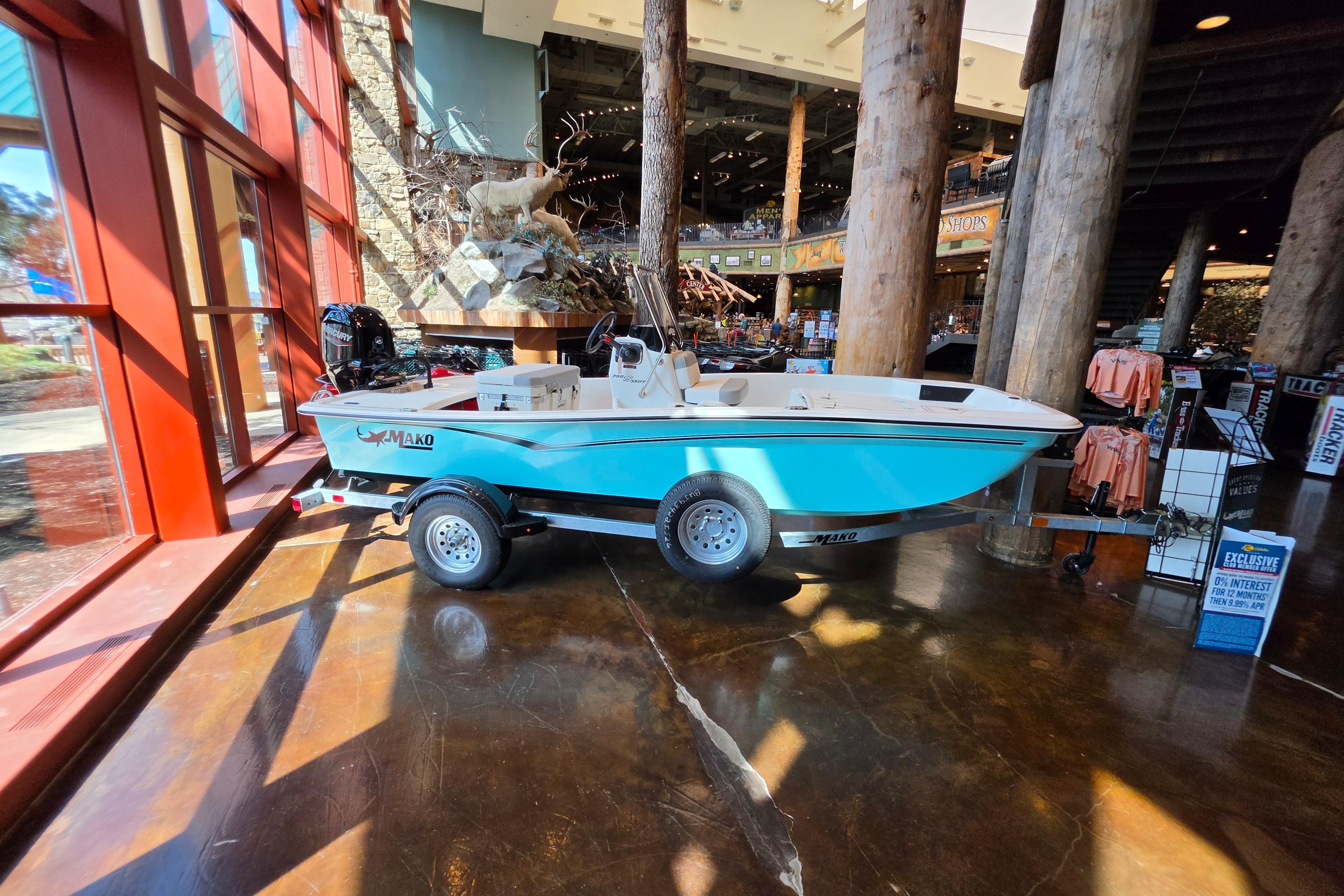 2026 Mako Pro Skiff 15 CC