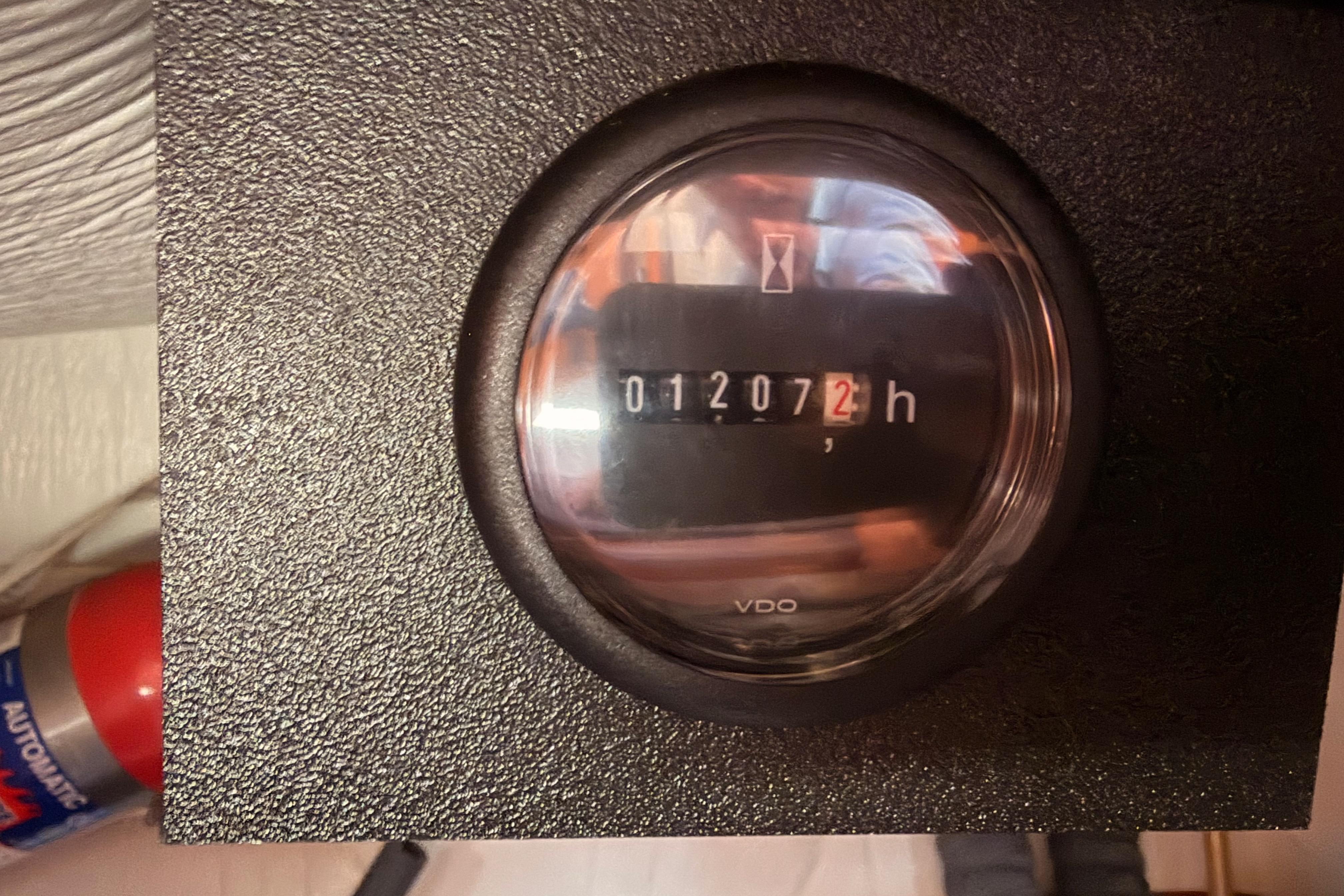 Hour meter showing 1207.2 hours on 2008 Hunter 45 Deck Salon.