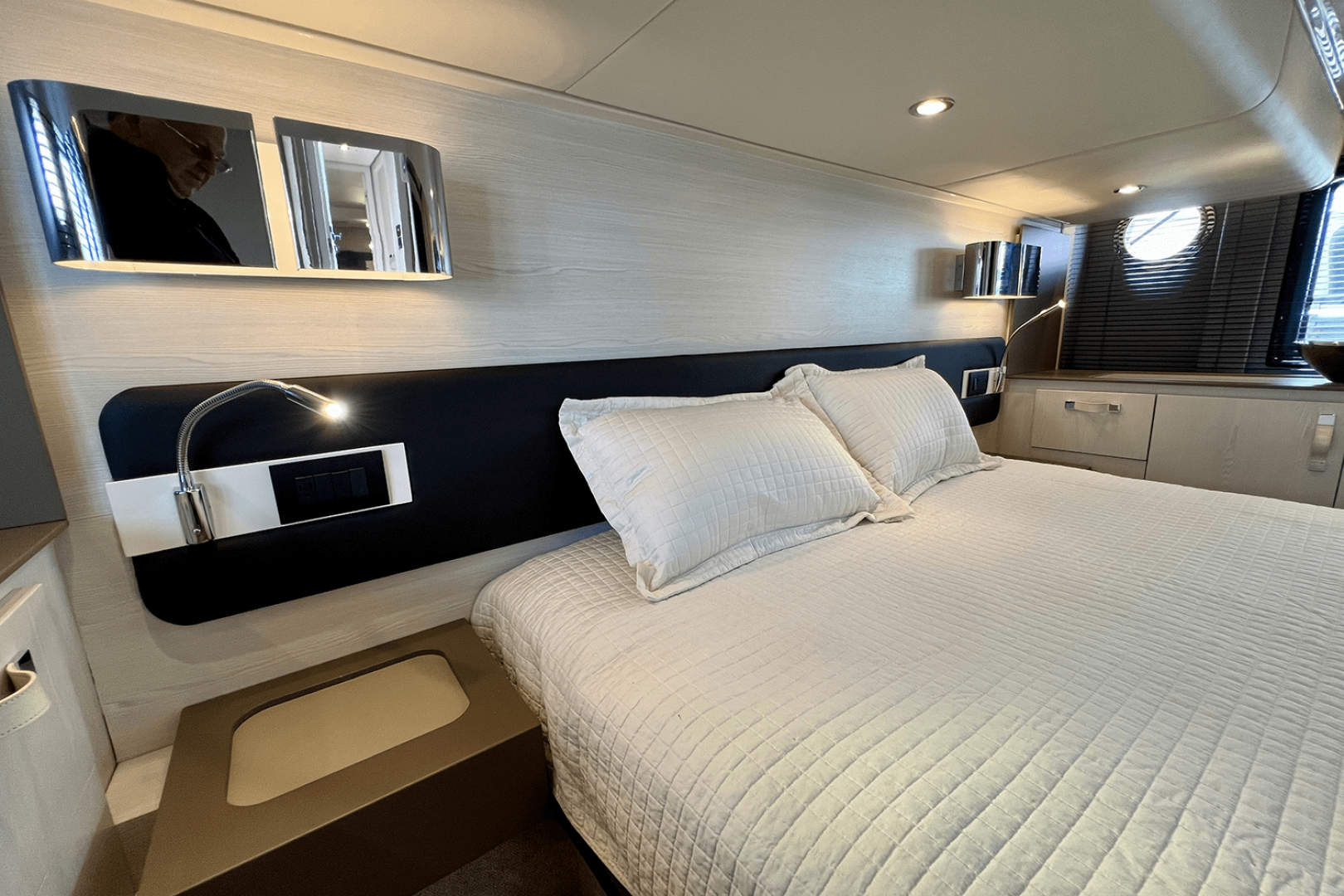 2019 Azimut 50 FLYBRIDGE - Image 83
