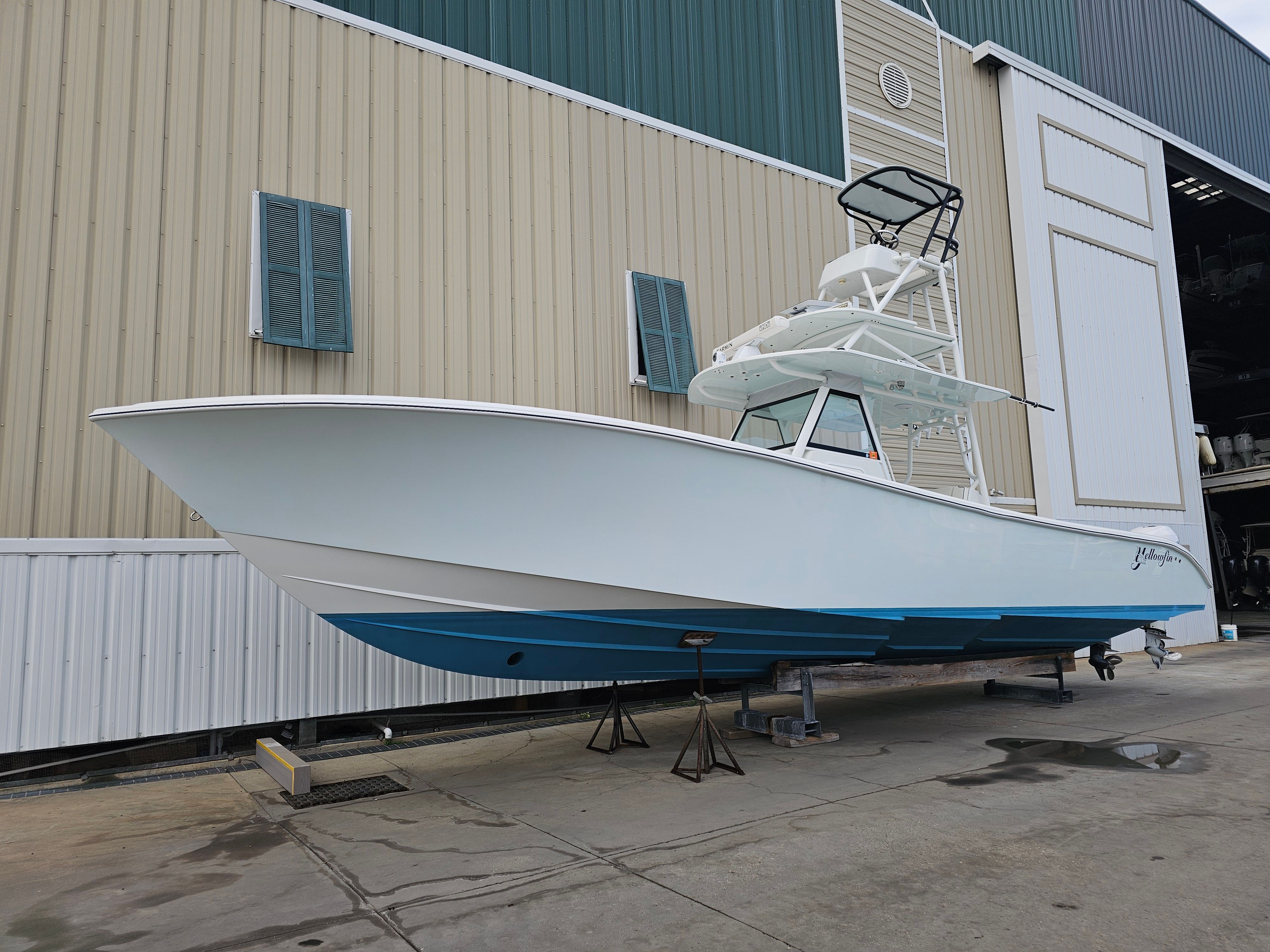 2017 Yellowfin 39 Offshore
