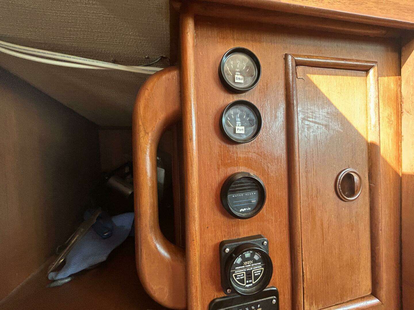 1978 Albin Dual Cabin - Image 26