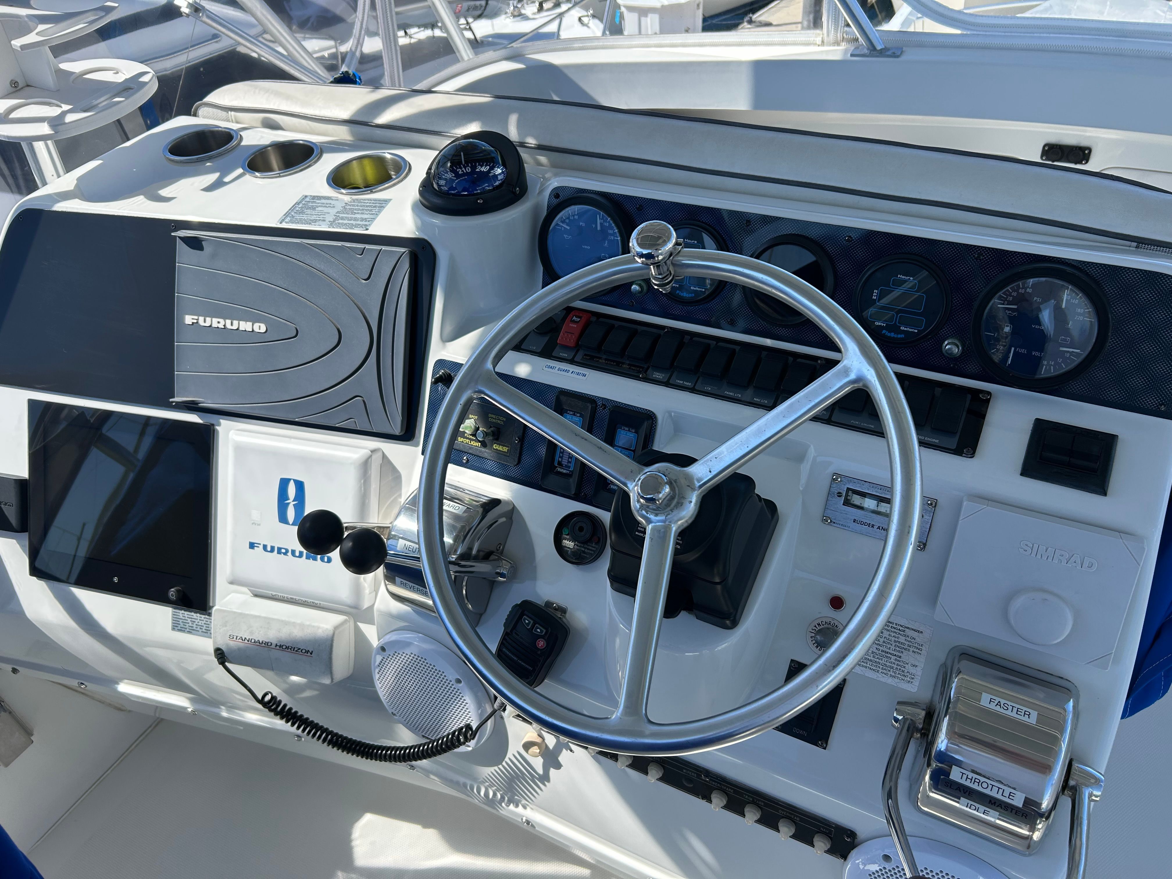 2000 Luhrs Tournament 360 Convertible - 7