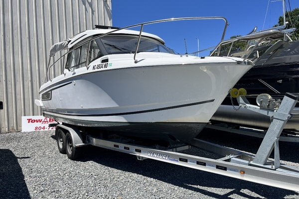 2022 Jeanneau NC 795 Series 2