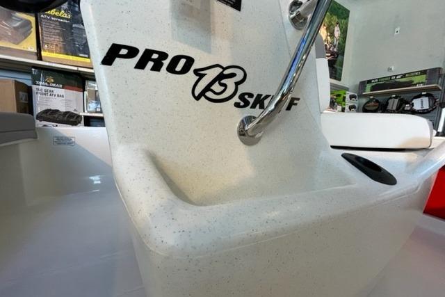 2026 Mako Pro Skiff 13 CC boat console in showroom display.