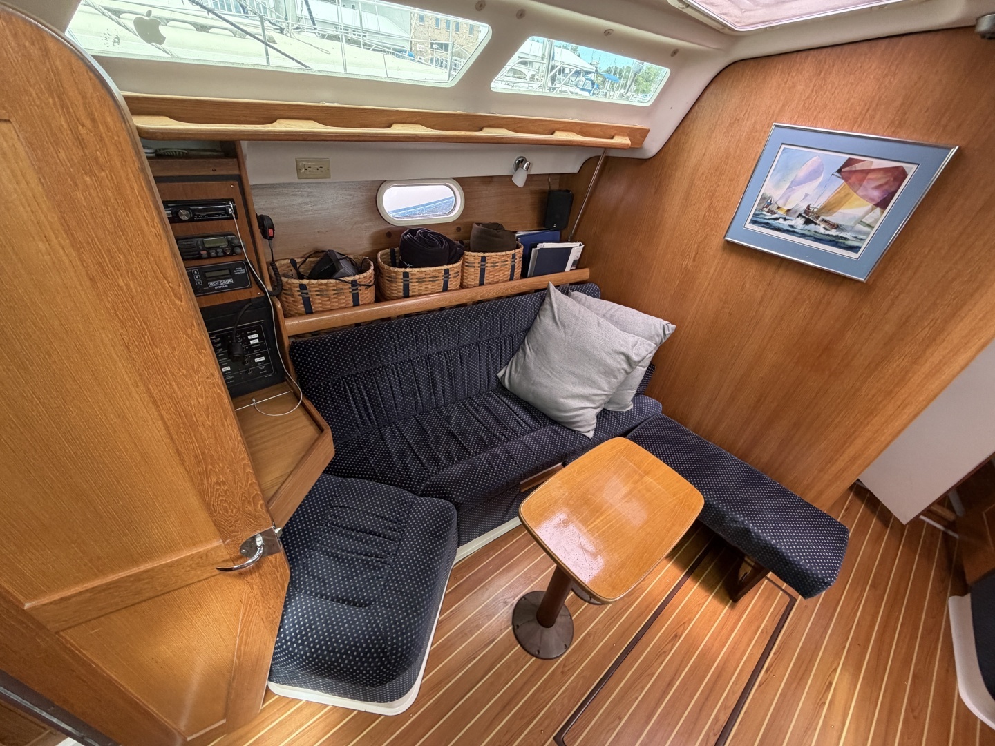 2004 Catalina Catalina 350 - Image 39
