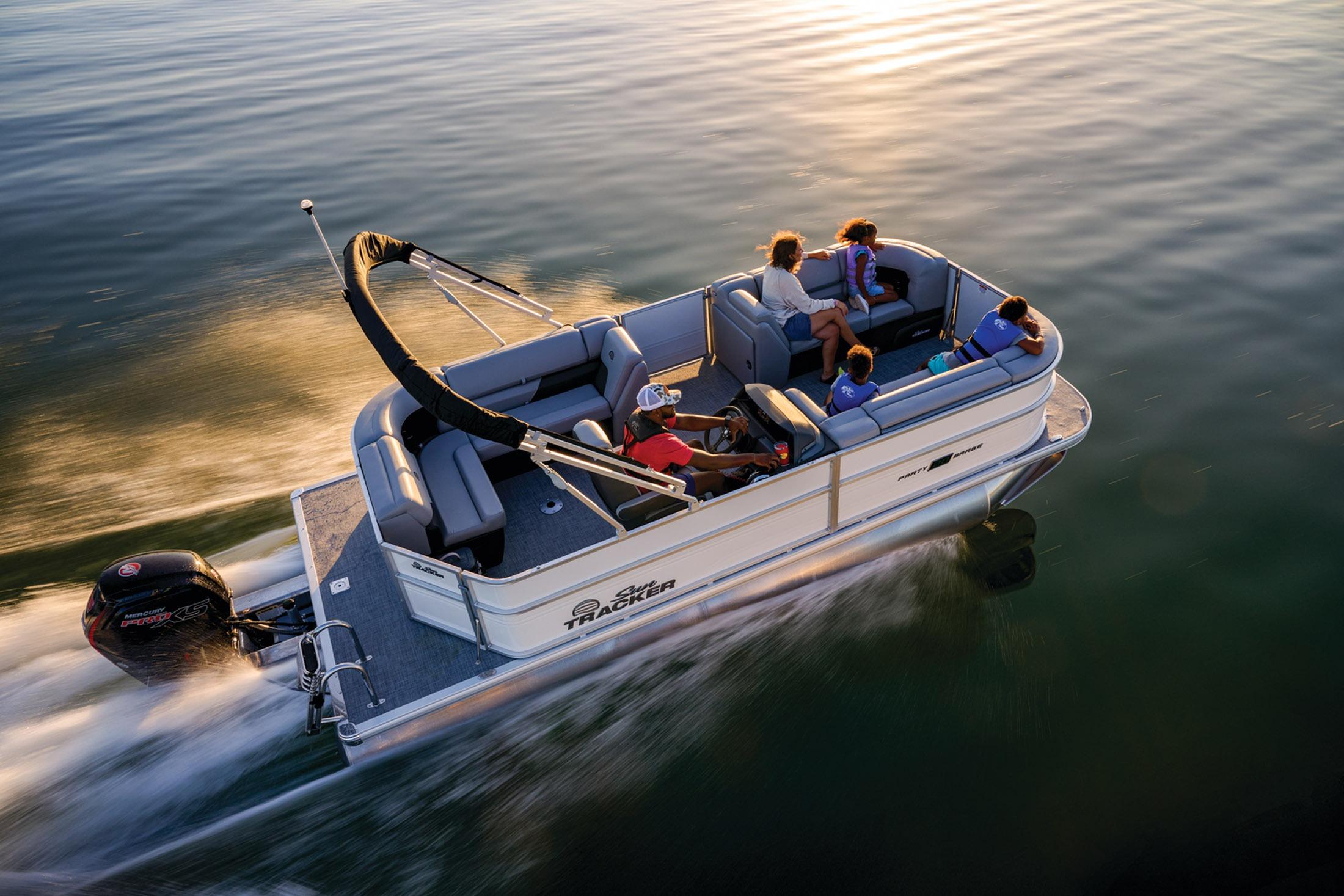 2026 Sun Tracker Party Barge 20 DLX - 2